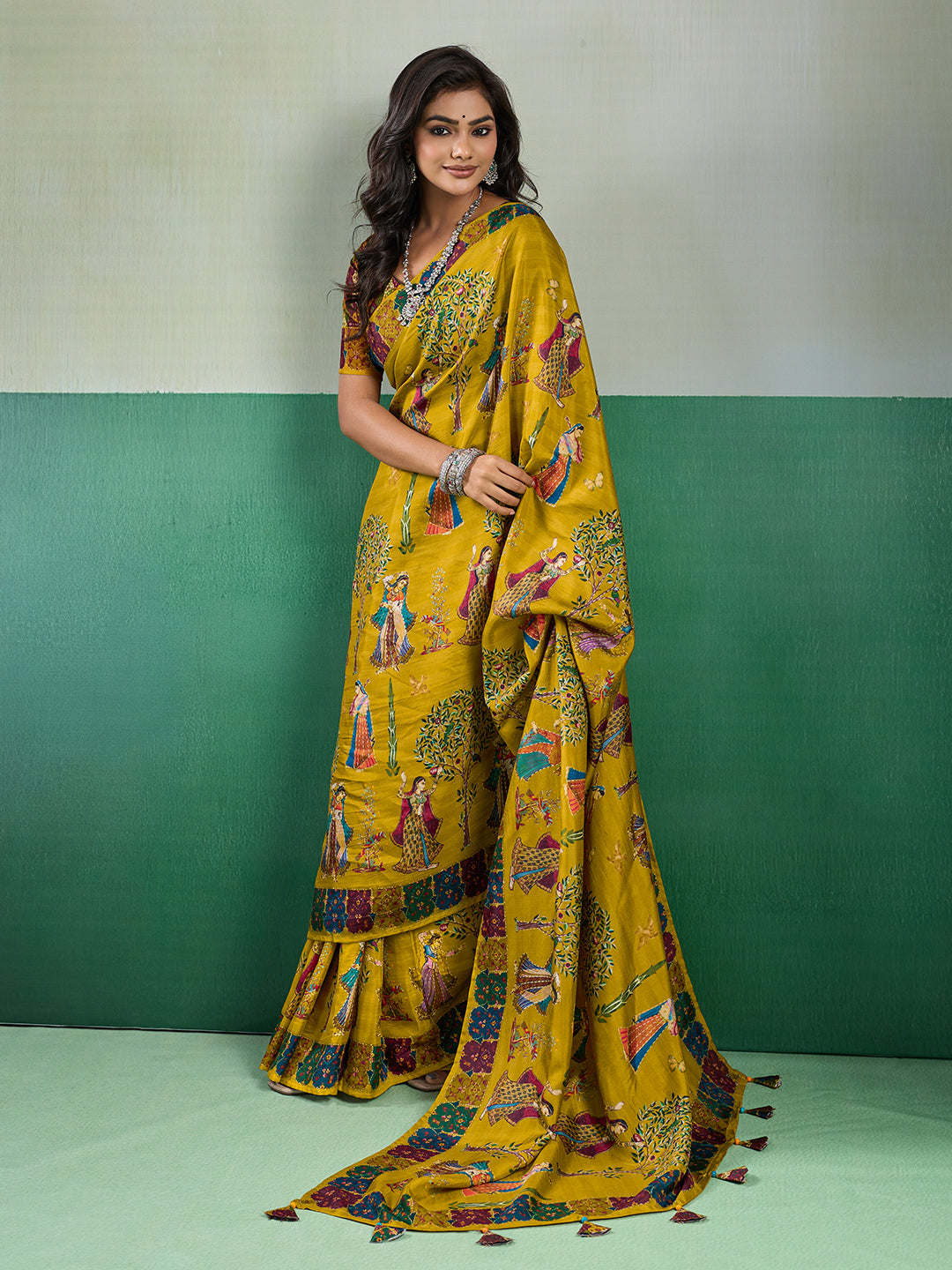 Buy Kalamkari Saree With Mehendi Wear