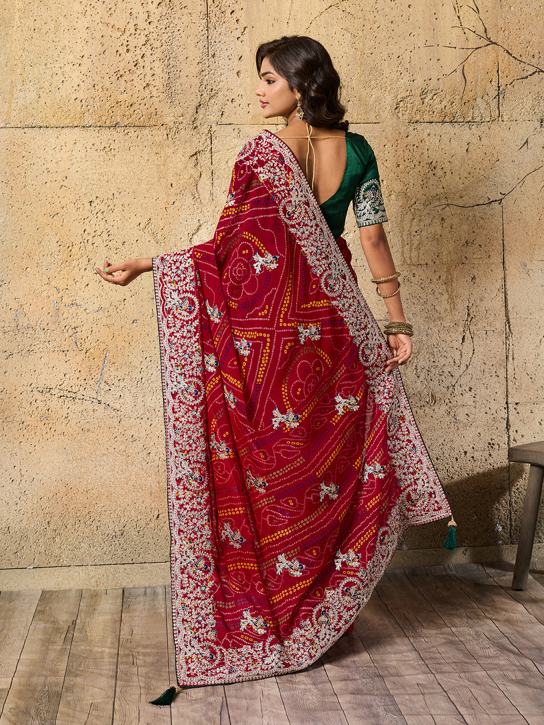 Gotapatti thread work chunri saree
