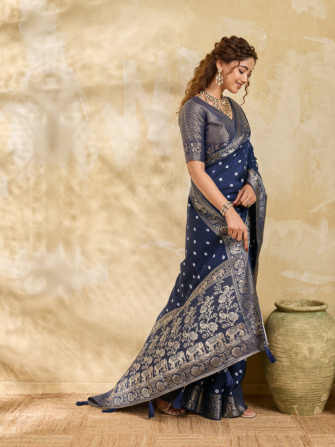 Buy Bandhani Saree With Festive Wear KcPc