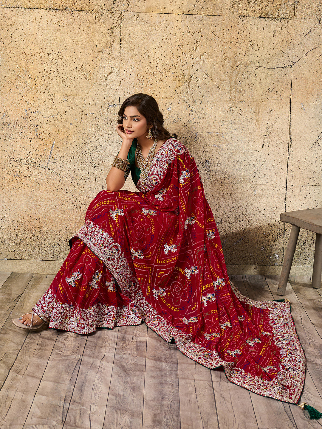 Gotapatti thread work chunri saree