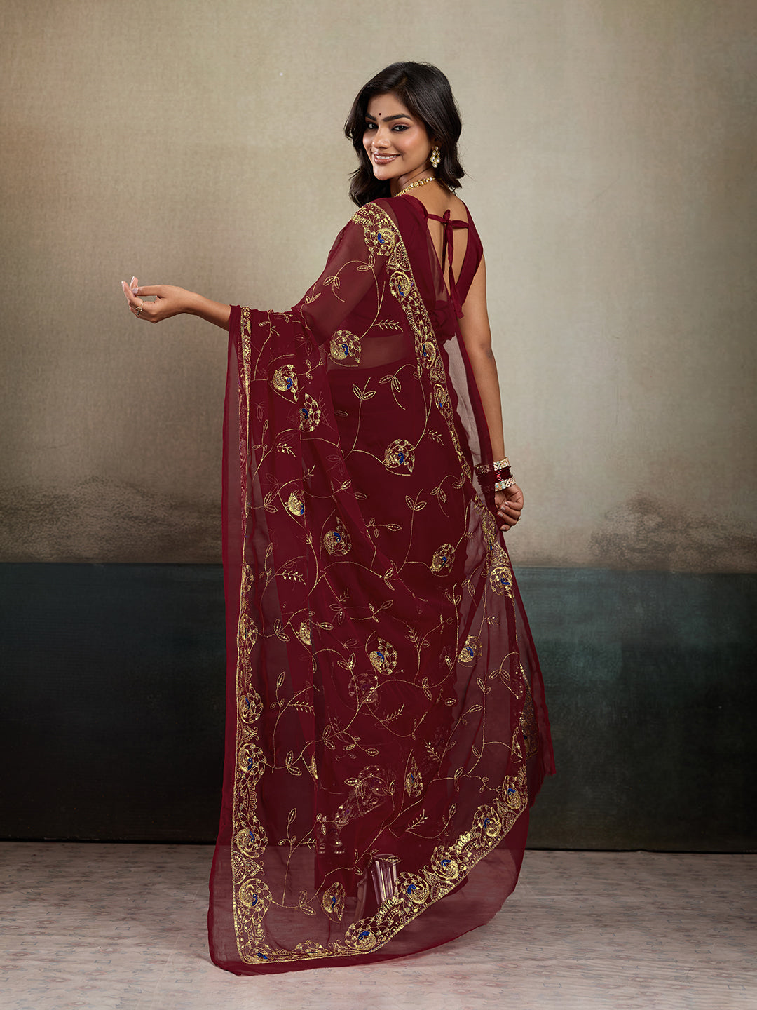 Buy Designer Saree With Handcrafted Aari Tari Work