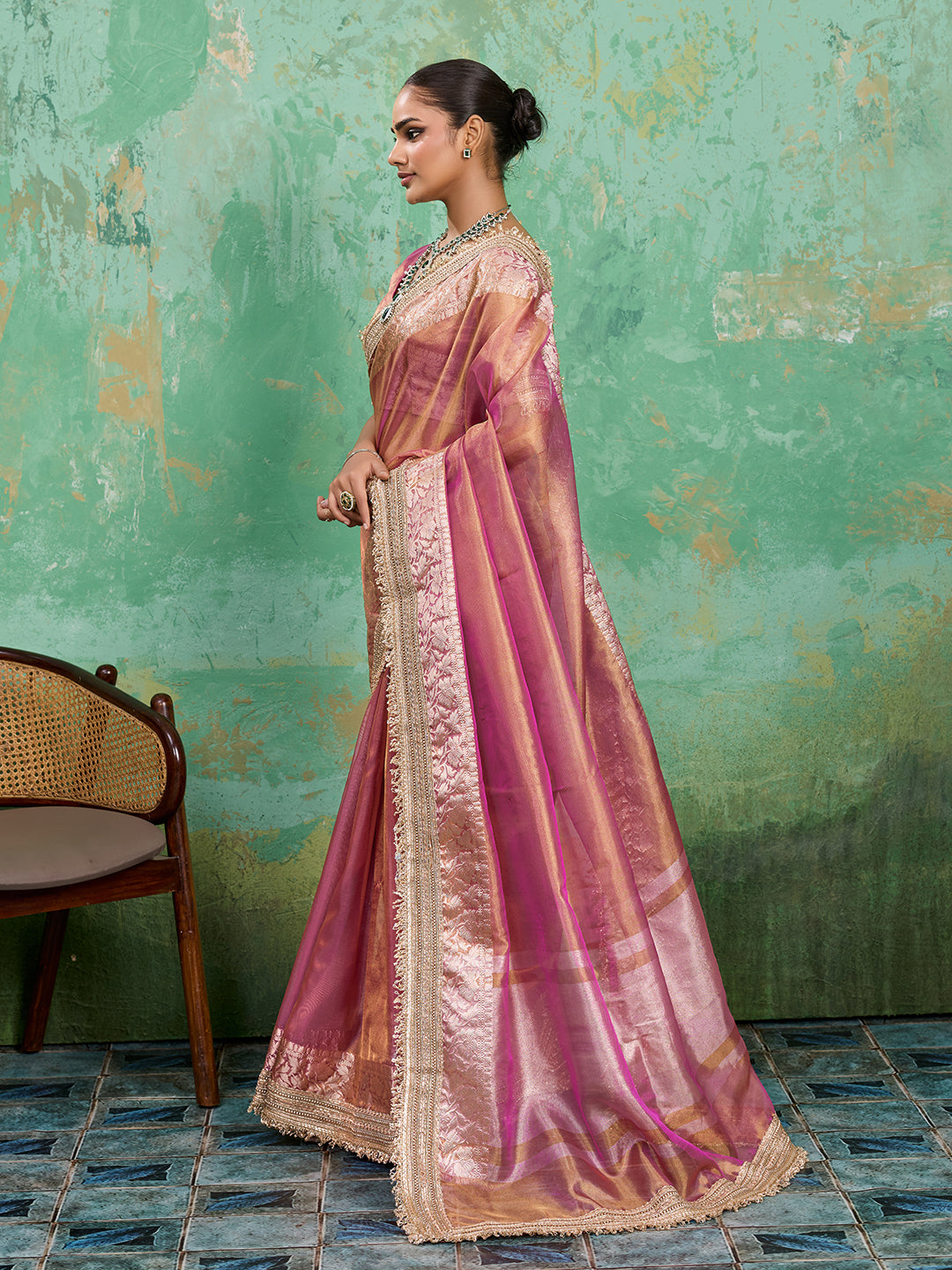 Banarasi Handloom katan silk Tissue Fabric saree in soft pink colour
