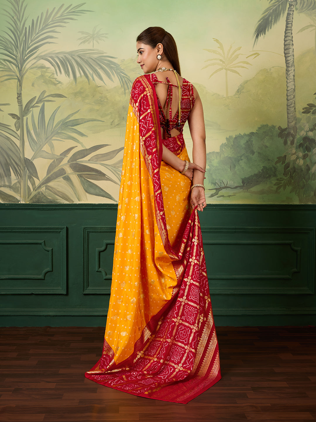 KcPc New Latest Cotton silk Bandhani Saree with Foil print Saree SWA