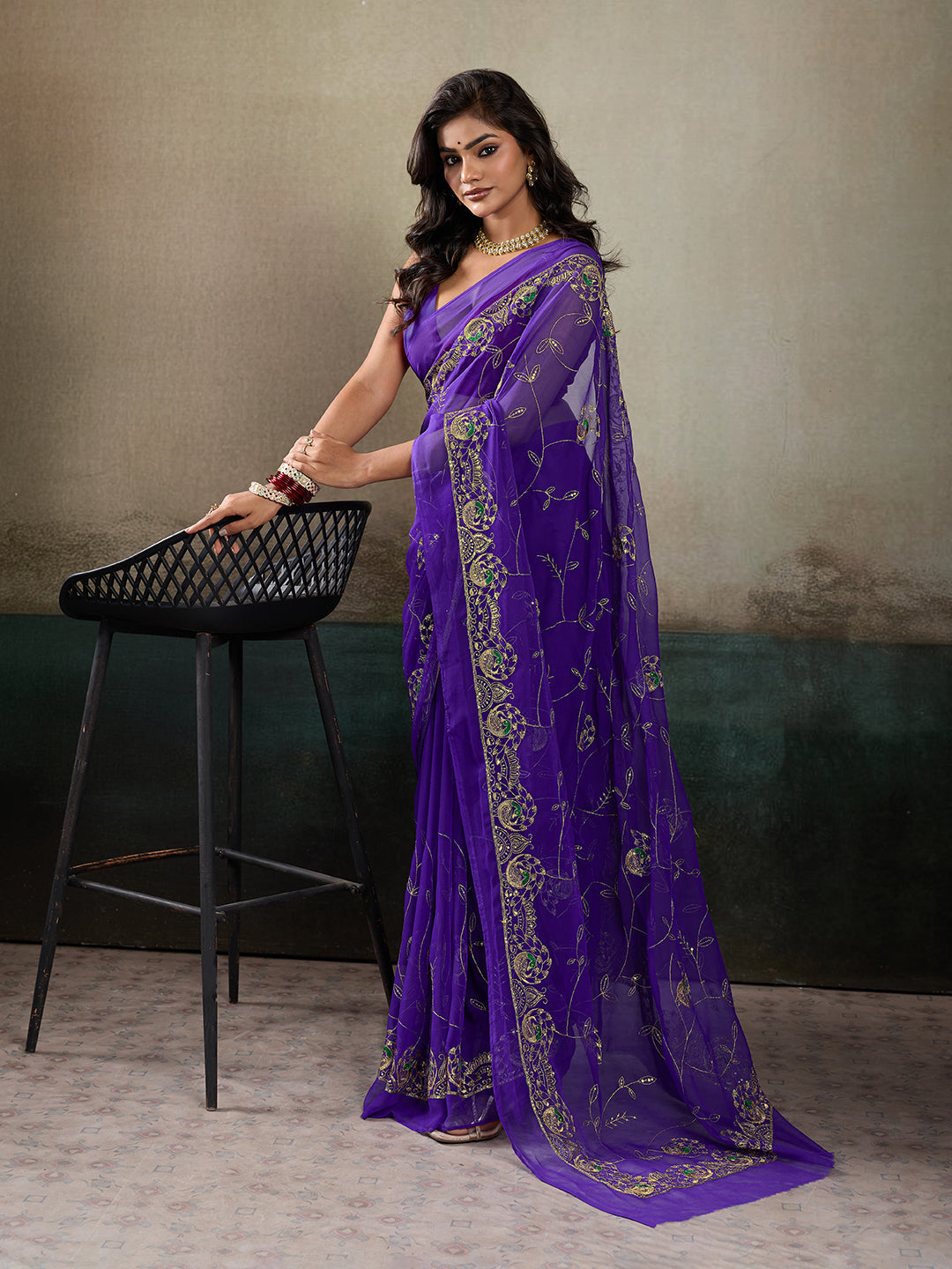 Buy Designer Saree With Handcrafted Aari Tari Work