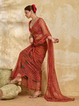 A red colour saree with bandhani style under 500