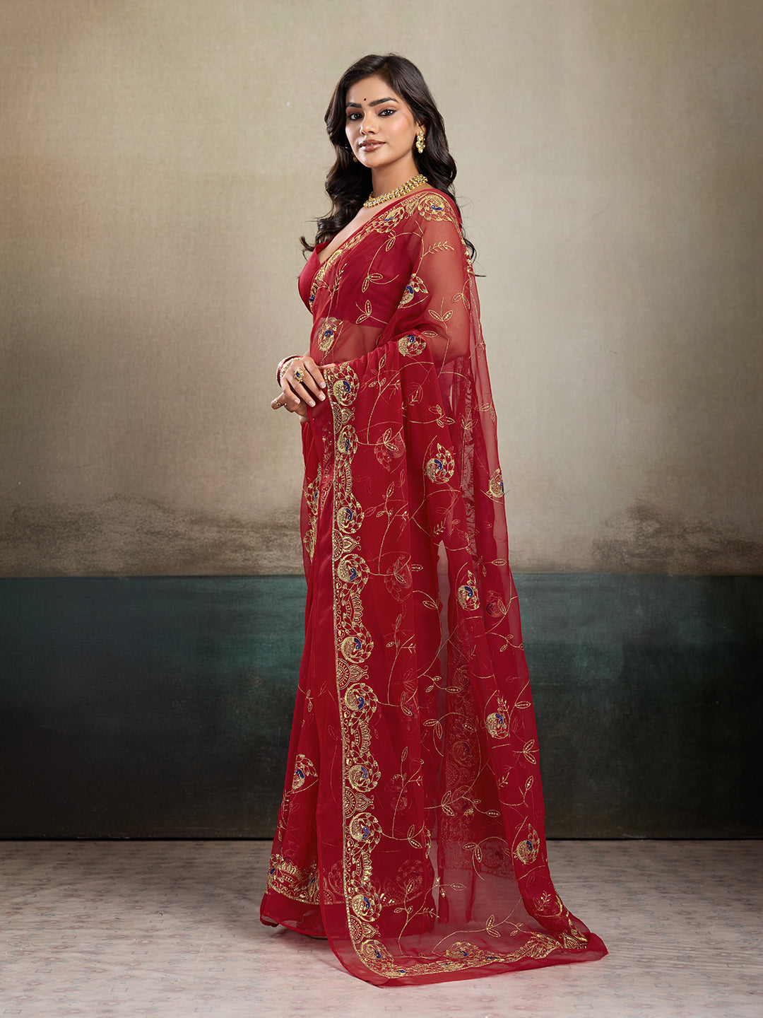 Buy Designer Saree With Handcrafted Aari Tari Work