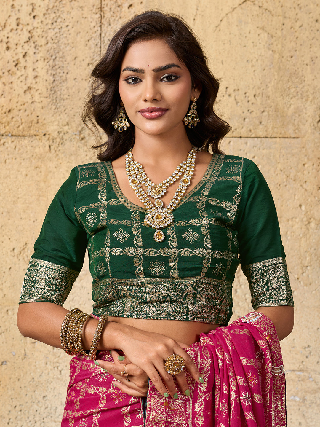 Gharchola saree with Catdana jardozi work
