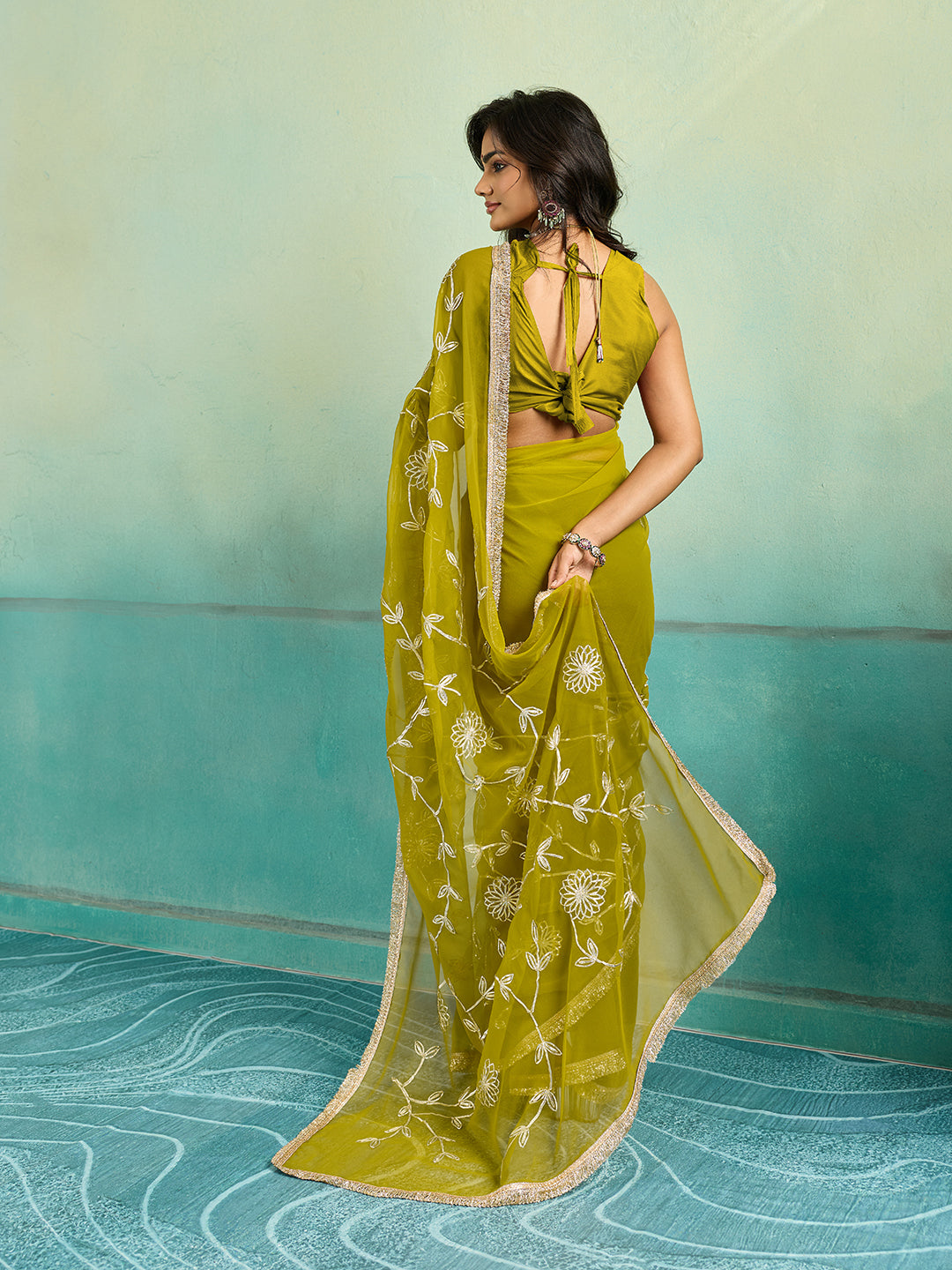 Buy Georgette Traditional Style Saree KcPc