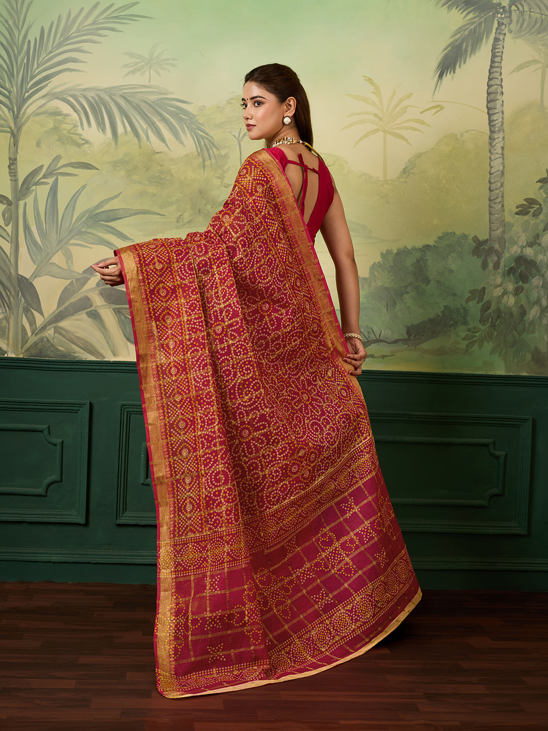 Buy Ghatchola Saree With Bikaneri bandhej Work