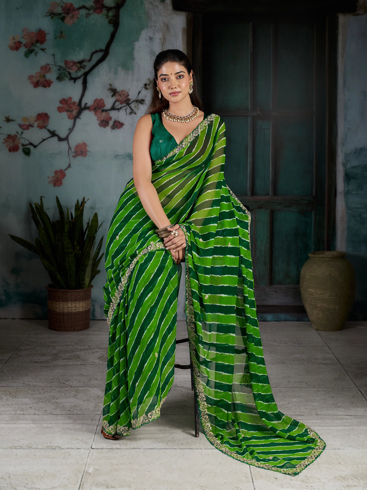 KcPc Beautiful Georgette Leheriya Style Saree with Peturn Work SWA