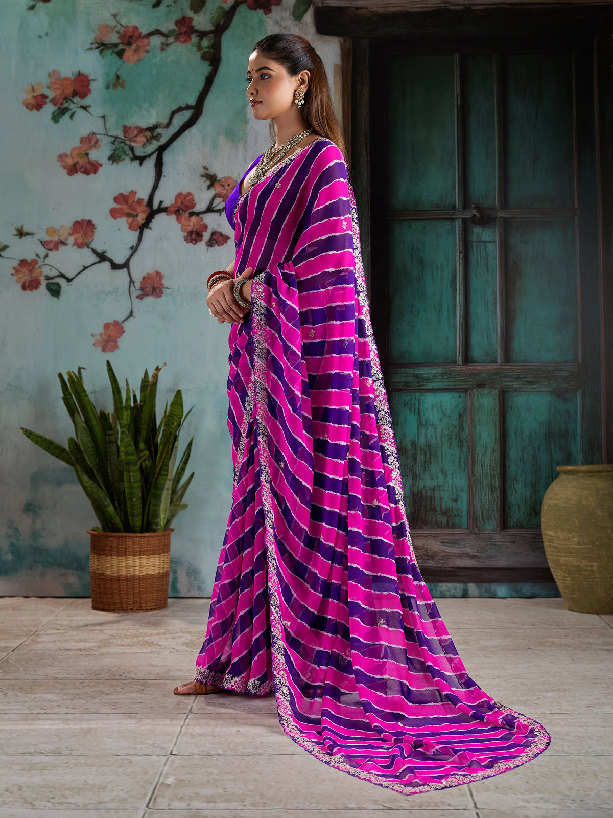 KcPc Festive Georgette Leheriya Saree with Peturn Work SWA