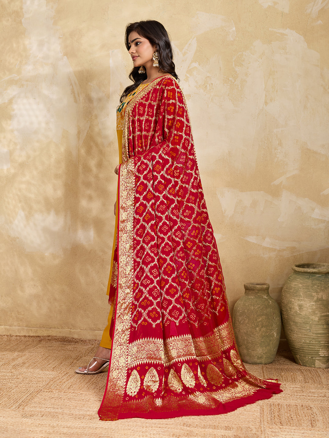 KcPc New Georgette Bandhani Zari Print Dupatta