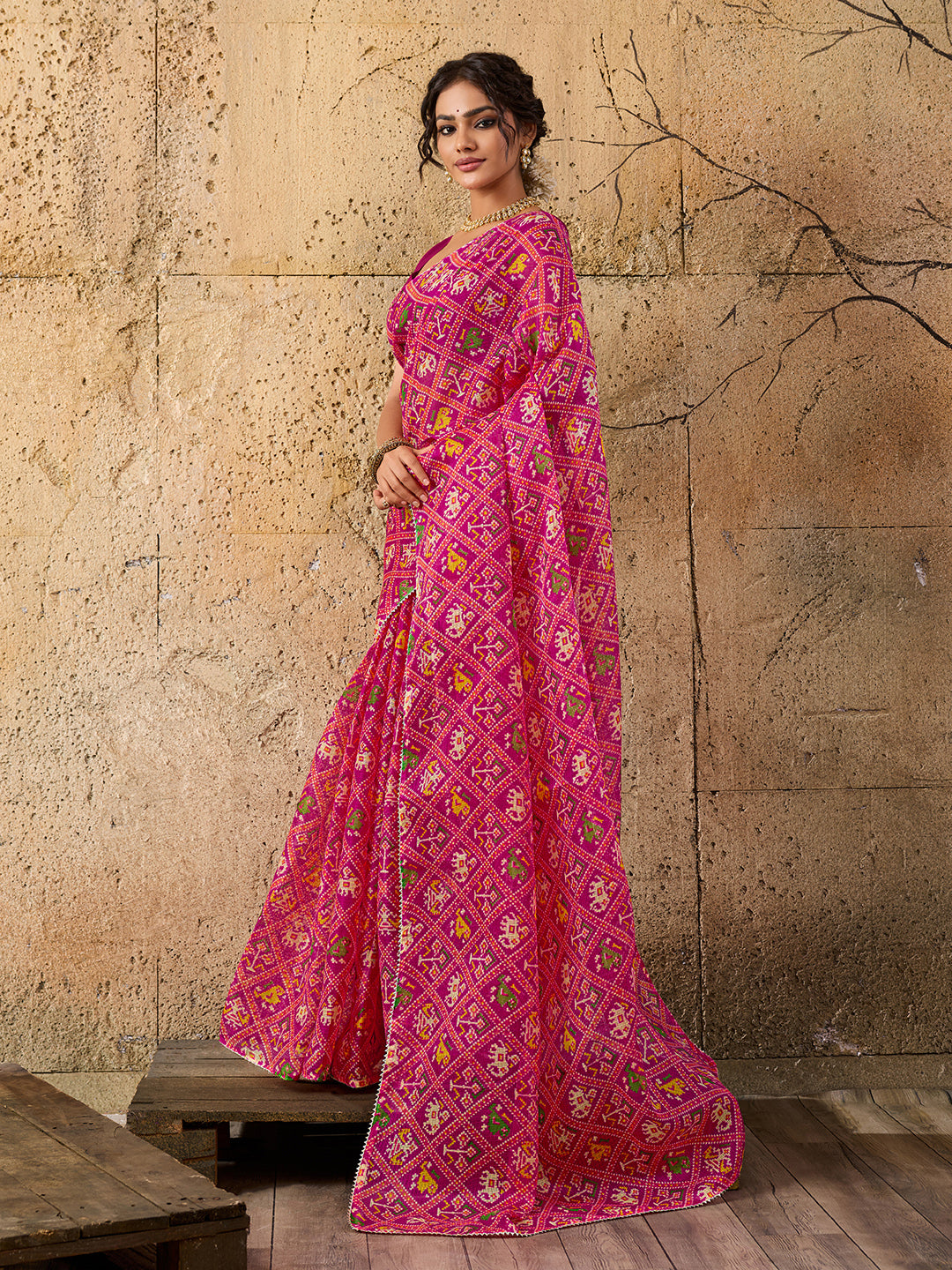 Kota Doria Saree in rani colour under 1000