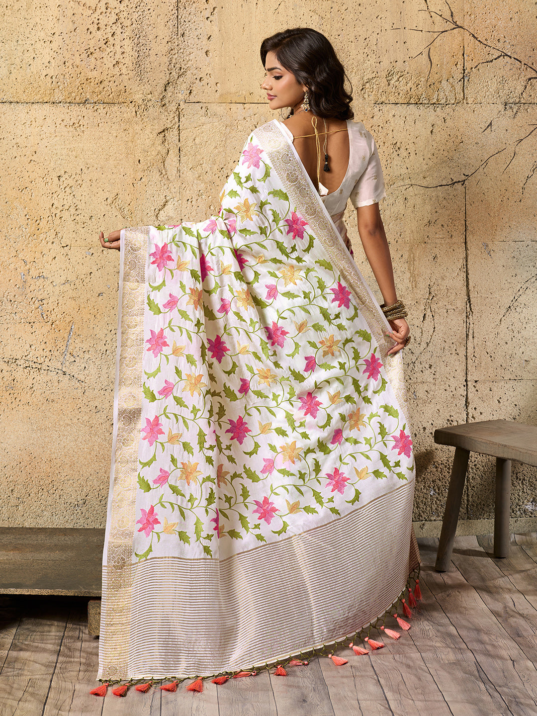 Kashida Embroidery Banarasi Zari Border Saree