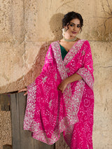 Buy Bandhani Saree With Elegant Peturn Work