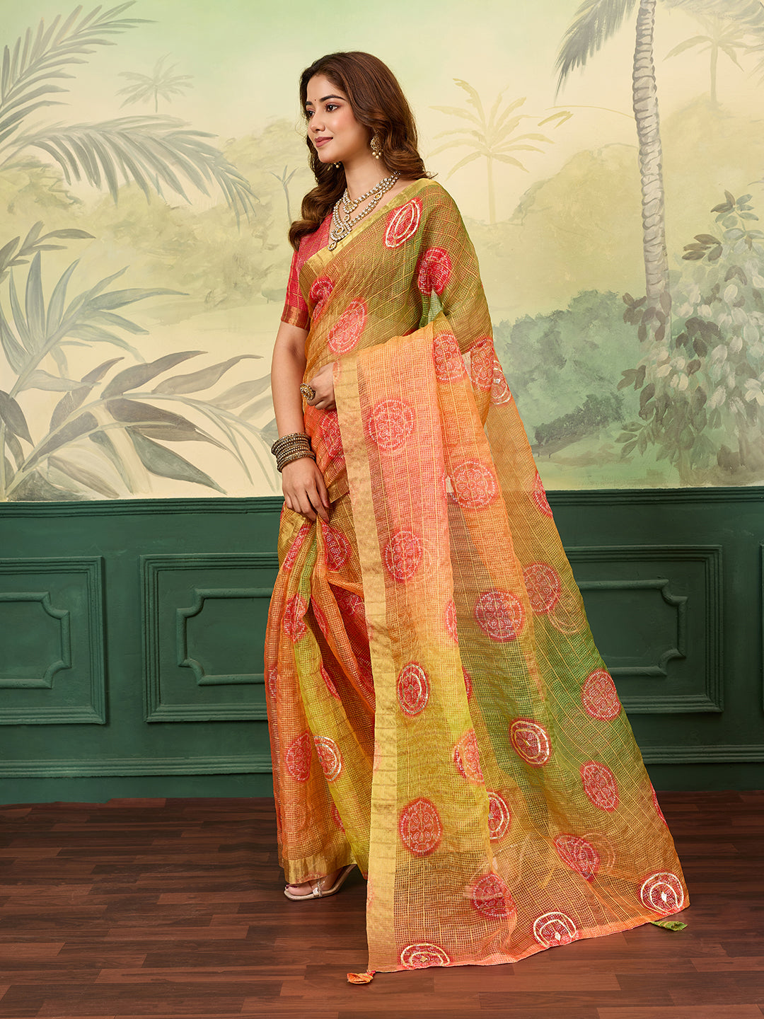 Buy Bandhani Saree