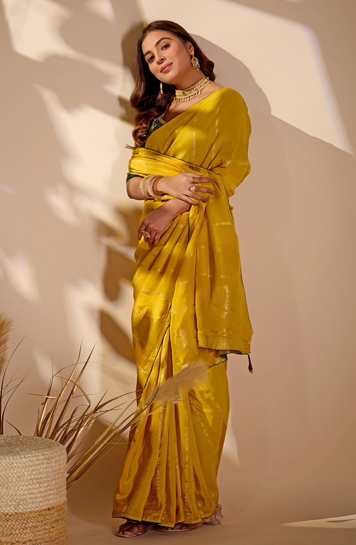 Buy Elegant Banarasi Saree with Blouse Kcpc image