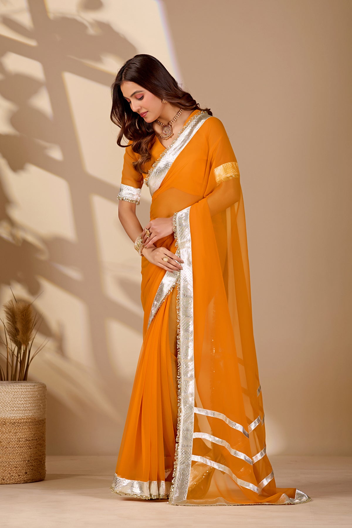 Buy New Letest Stylish Saree with Rich Gota Border Work KcPc