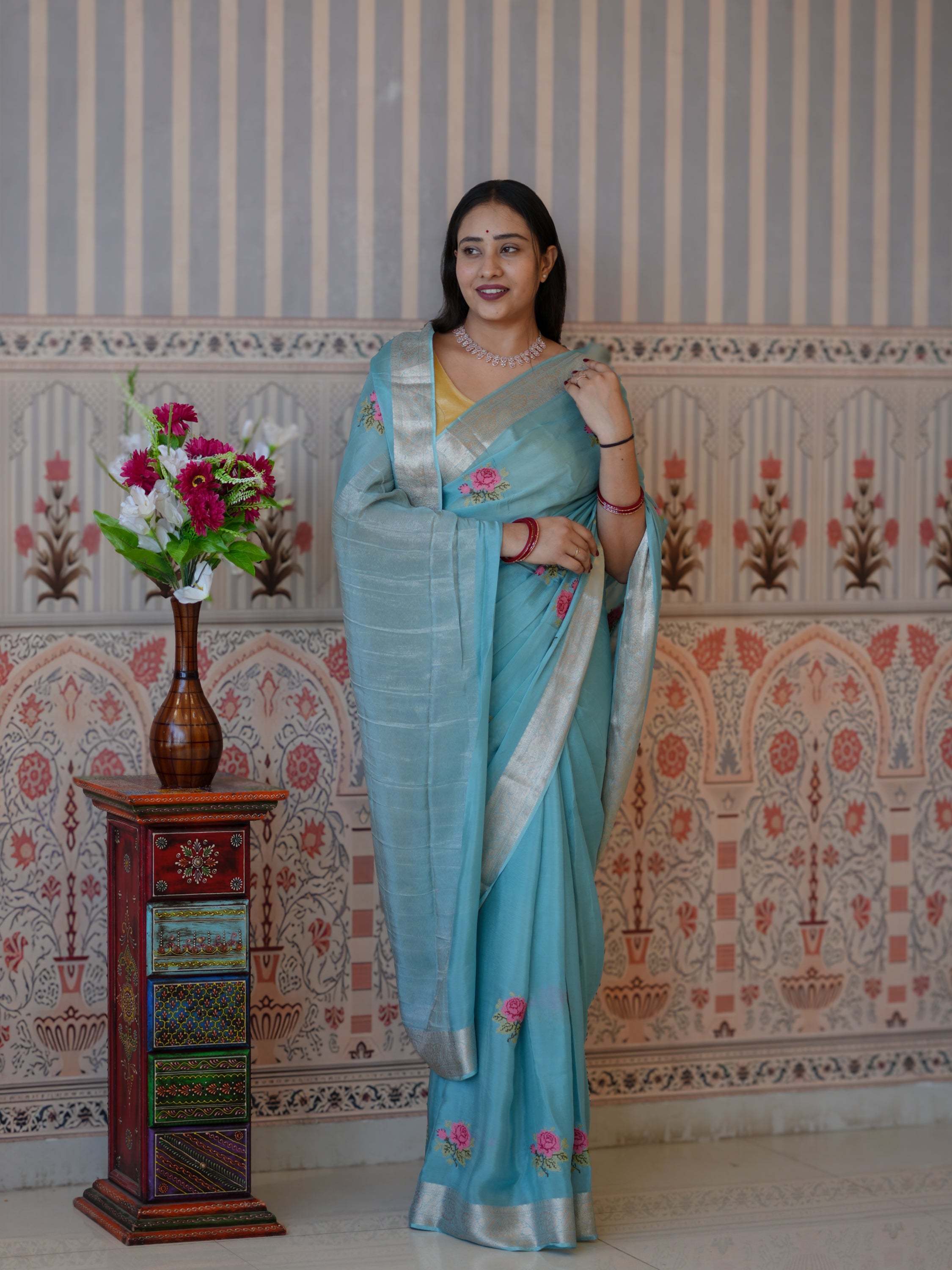 Buy Elegant Banarasi Style Saree Kcpc