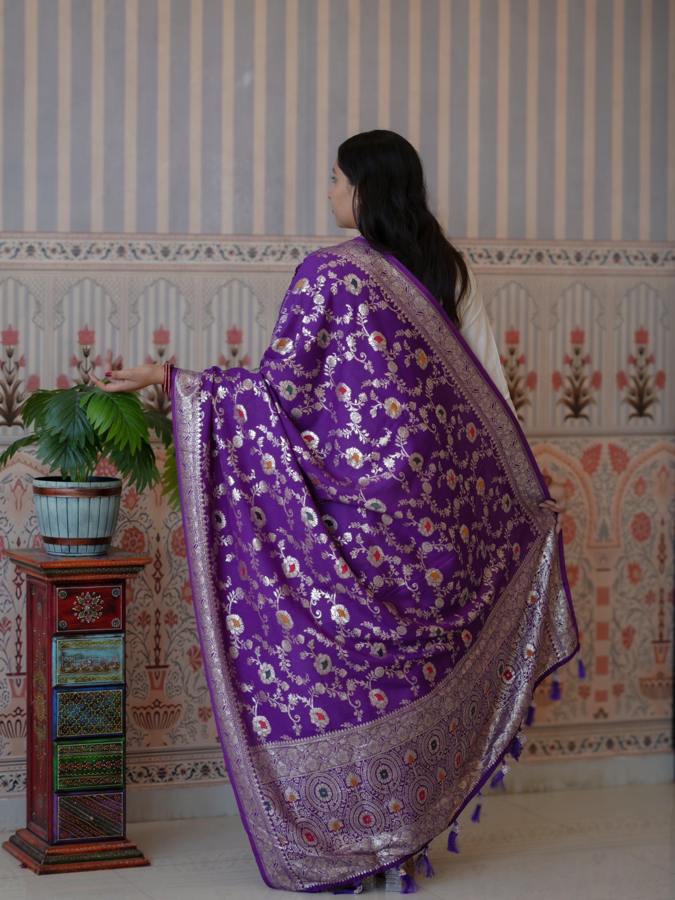 Buy Traditional Banarasi Style Dola Silk Dupatta Kcpc