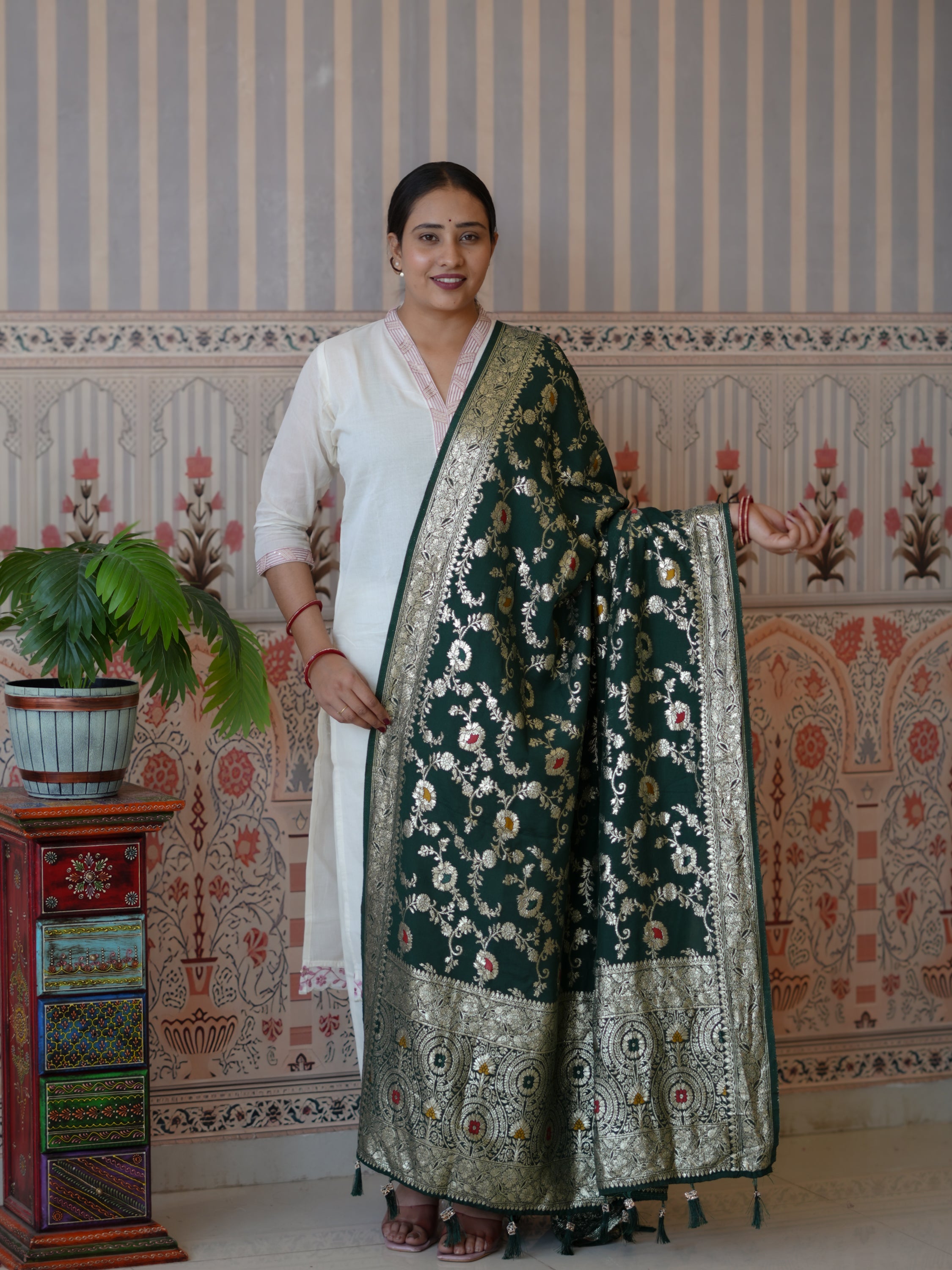 Buy Traditional Banarasi Style Dola Silk Dupatta Kcpc