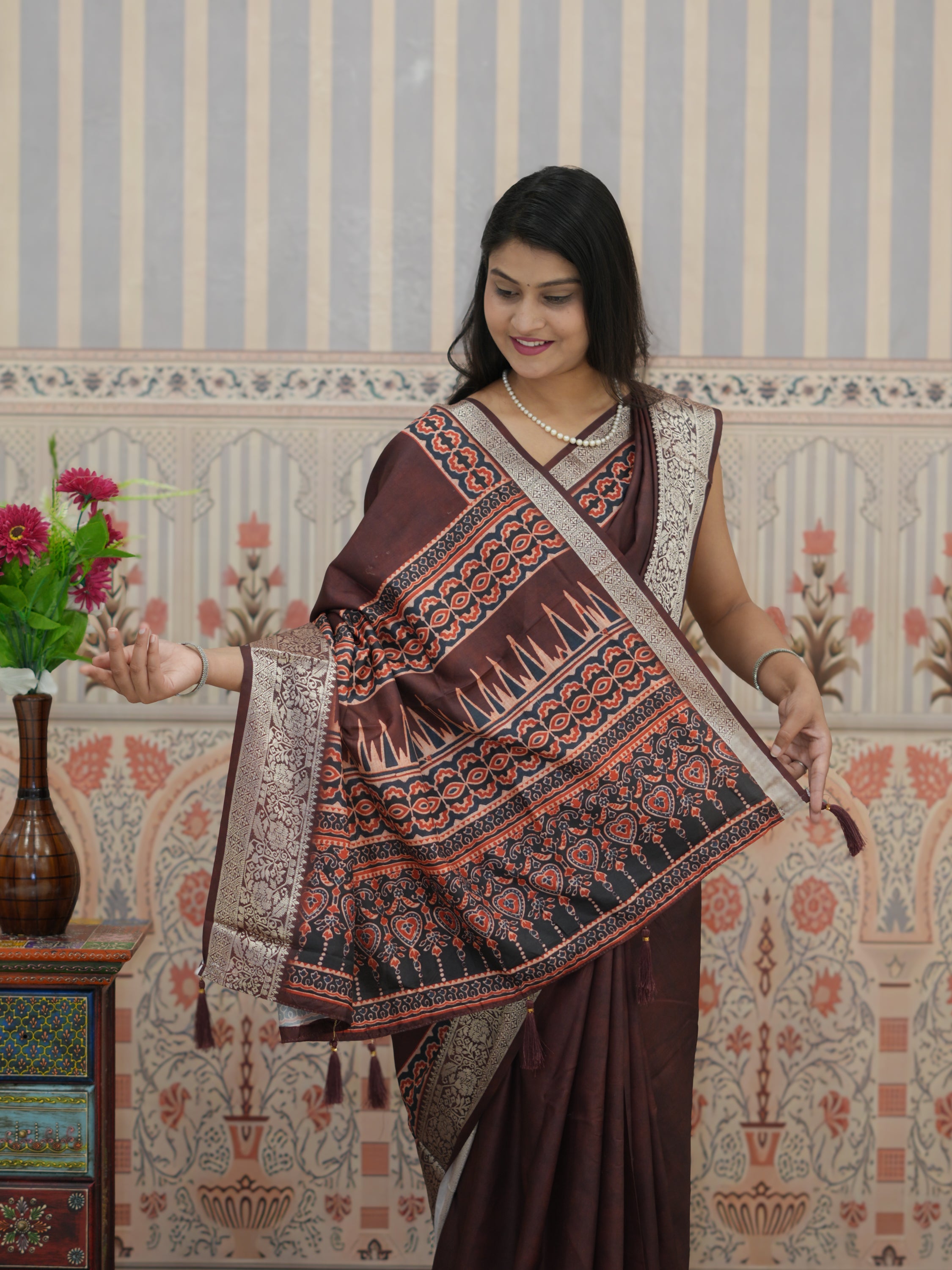 Buy Beautiful Upada Silk Banarasi Style Saree Kcpc