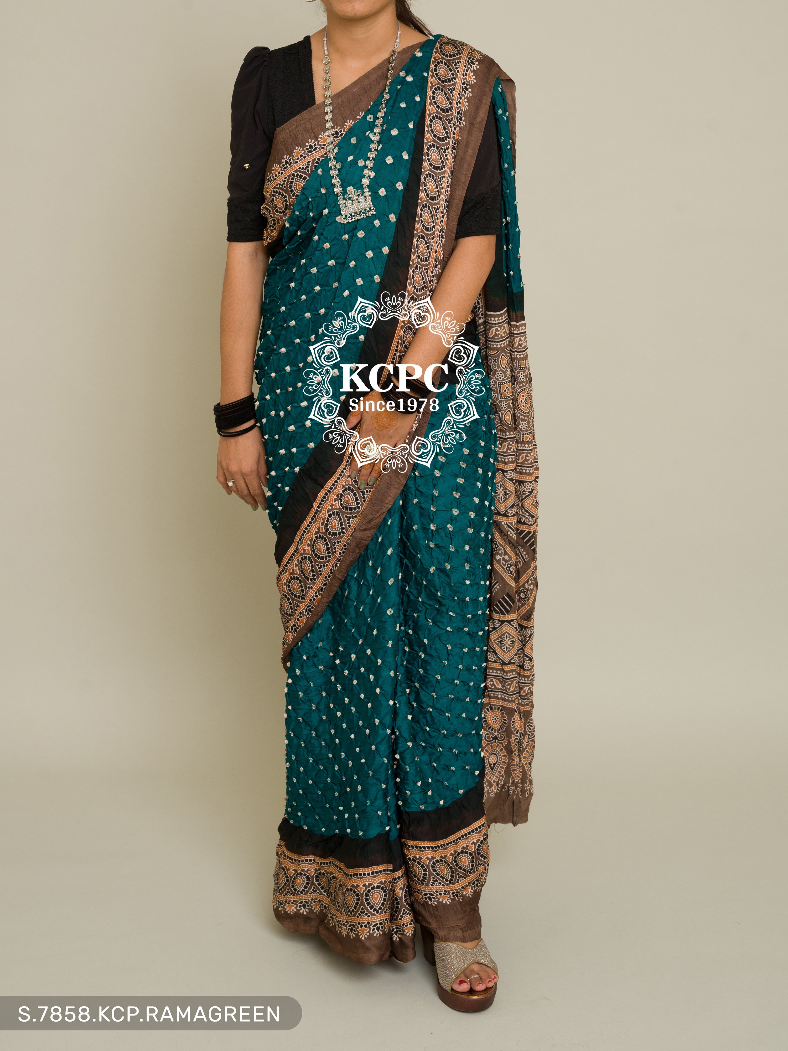 Pure Gaji Silk Ajrakh Pallu Bandhej Saree With Blouse
