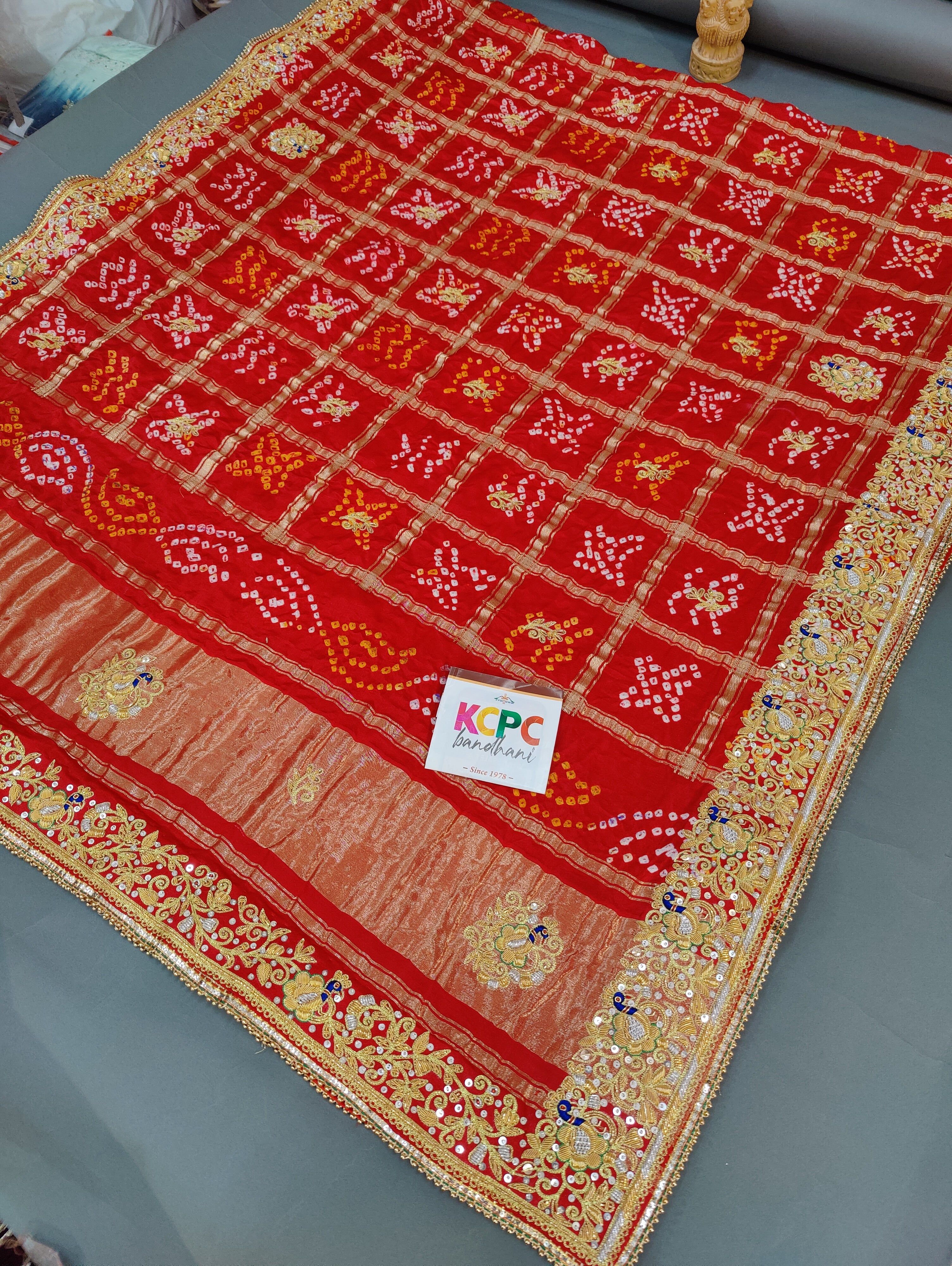 KcPc Rajasthani Trending Pure Gaji Silk Bandhani Jardozi Work Ghatchola Chunri Pila Odhna in Aara Tari Handwork Chunri (Red)