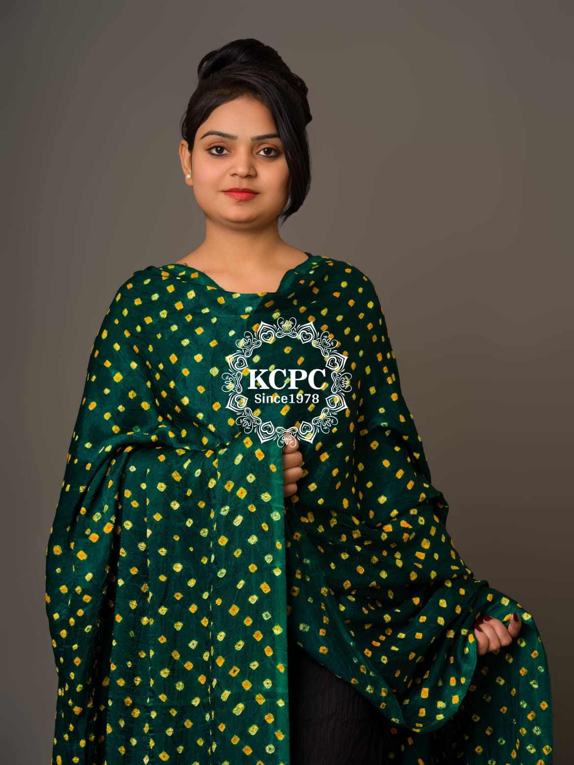 KcPc Latest Trending Bandhani Modal Silk Lagdi Patta Dupatta Bottle Green
