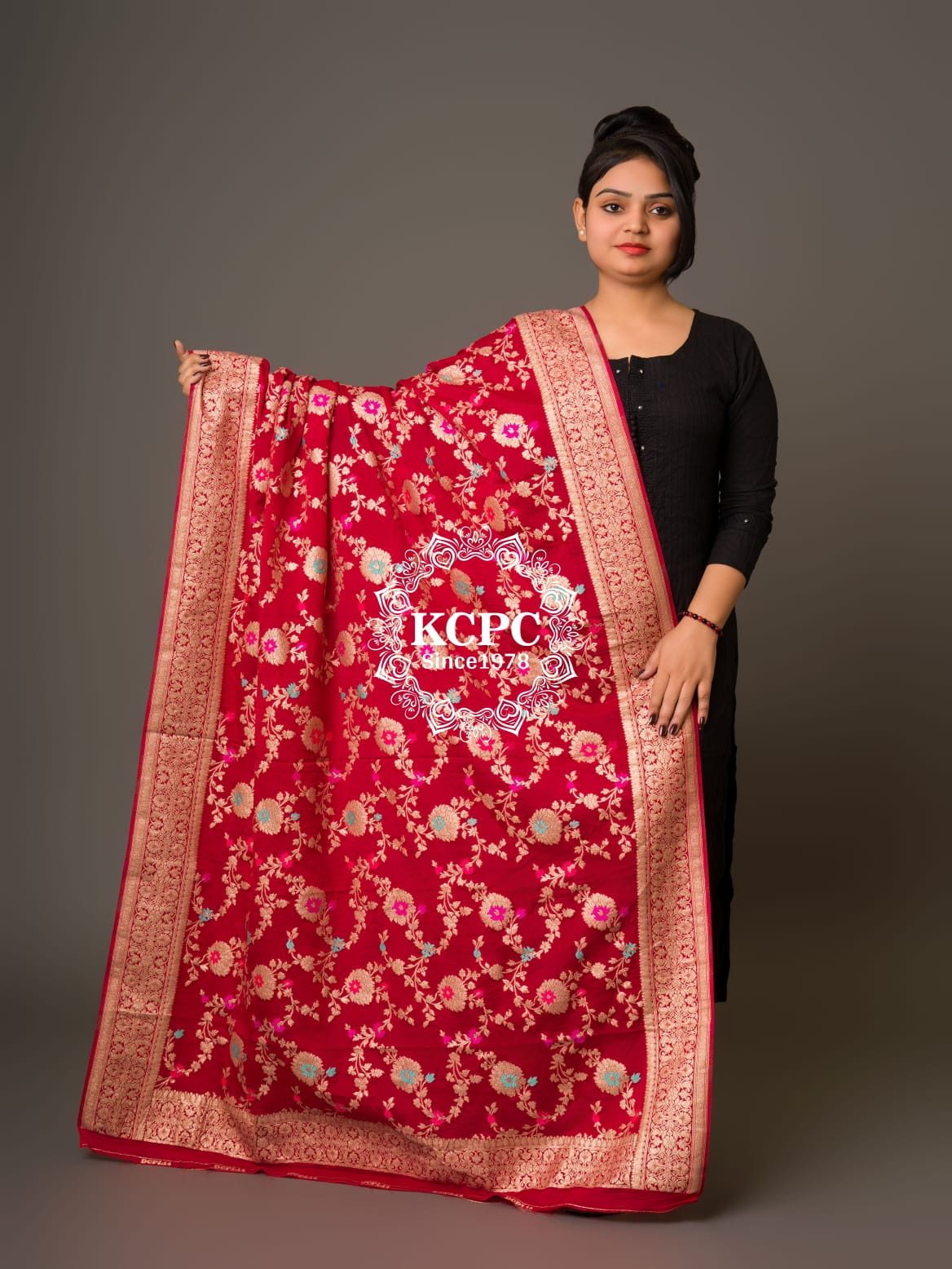KcPc New Designer Neemzari Banarasi Handloom Pure Chinon Dupattas Red