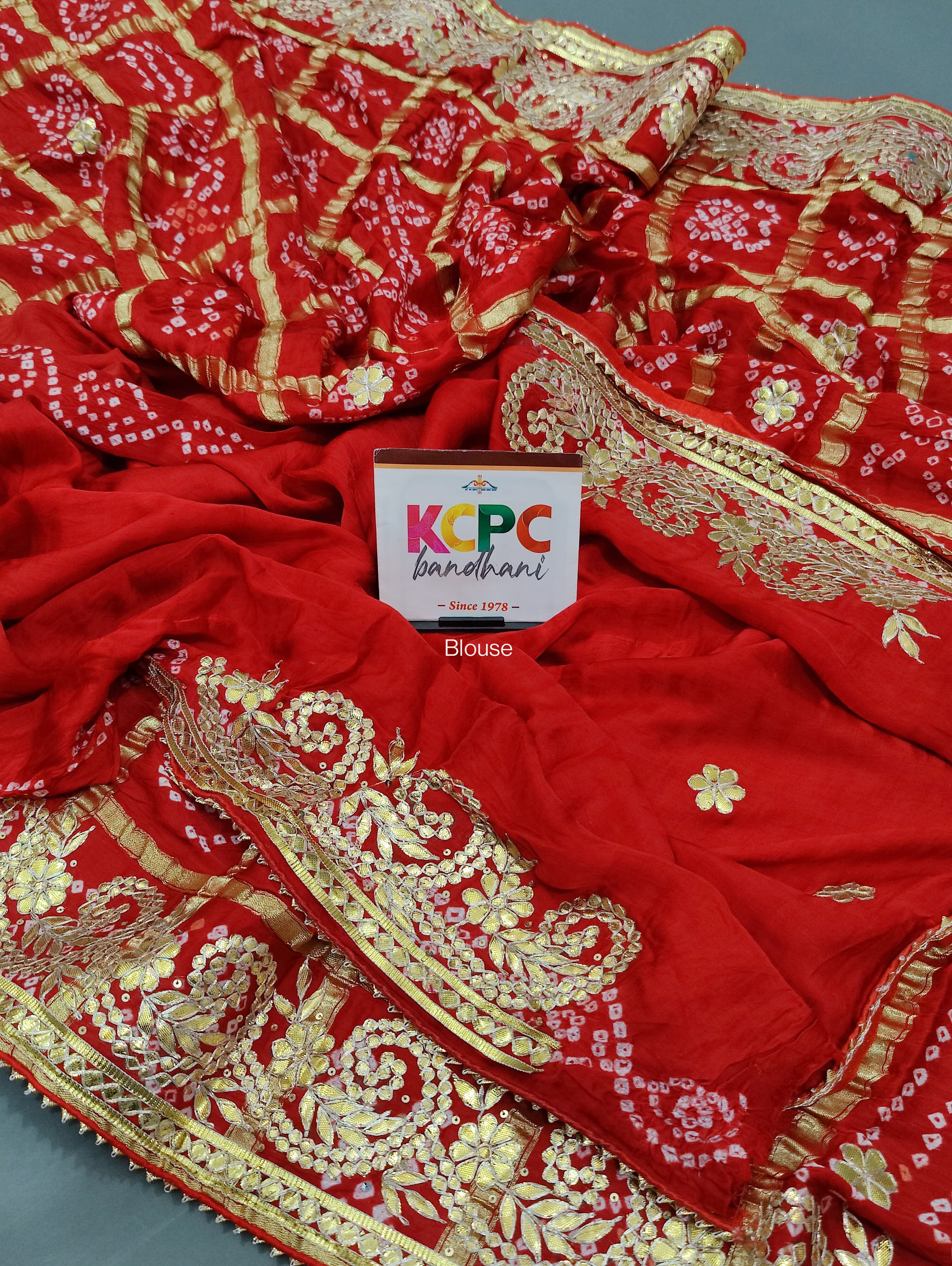 Bandhani Style saree perfect for bride