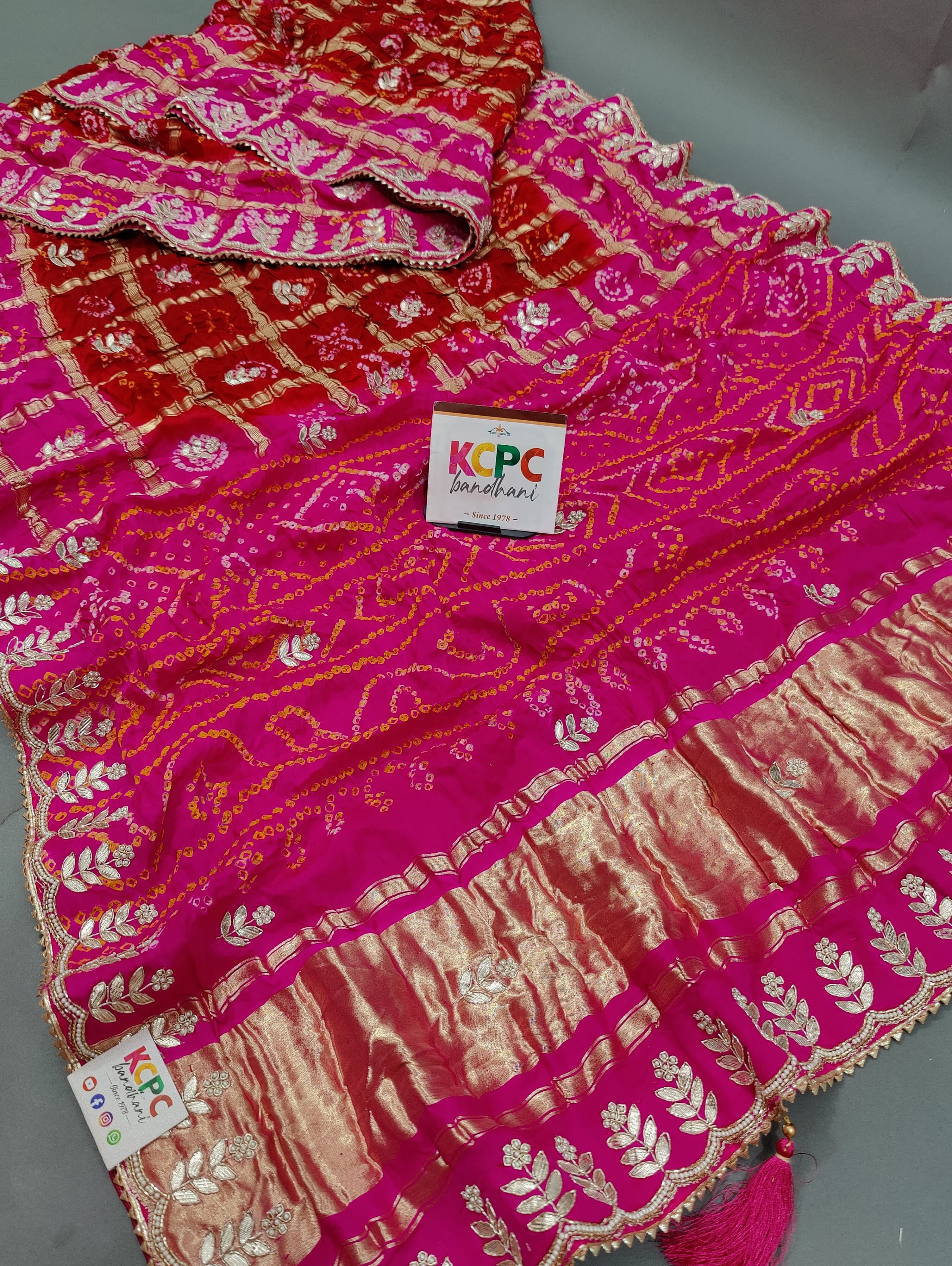 This Pure Gaji Silk saree is perfect for traditional wear
