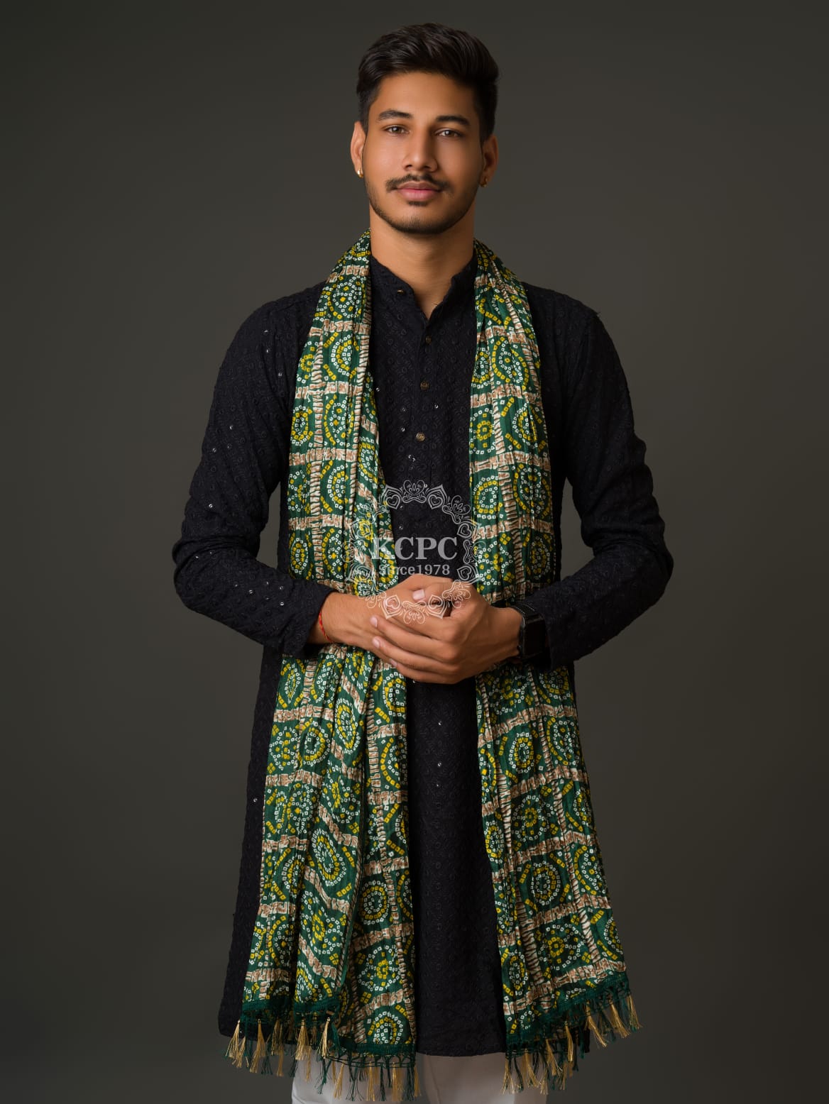 KcPc New Style Bhandhej Chinon Mens DupattaRAY