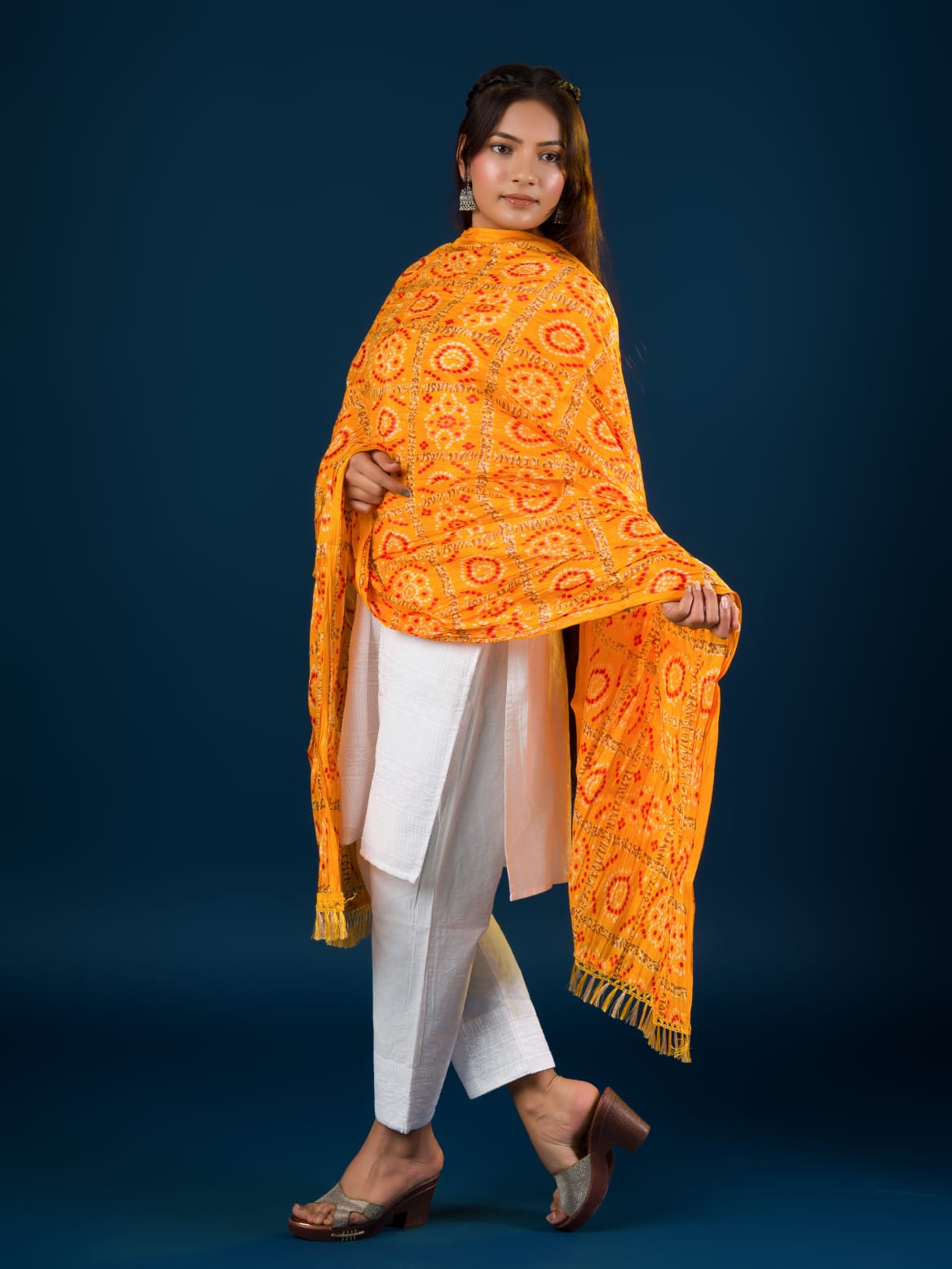 KcPc New Chinon Silk Bandhani Print DupattaRAY