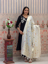 Buy Traditional Banarasi Style Dola Silk Dupatta Kcpc