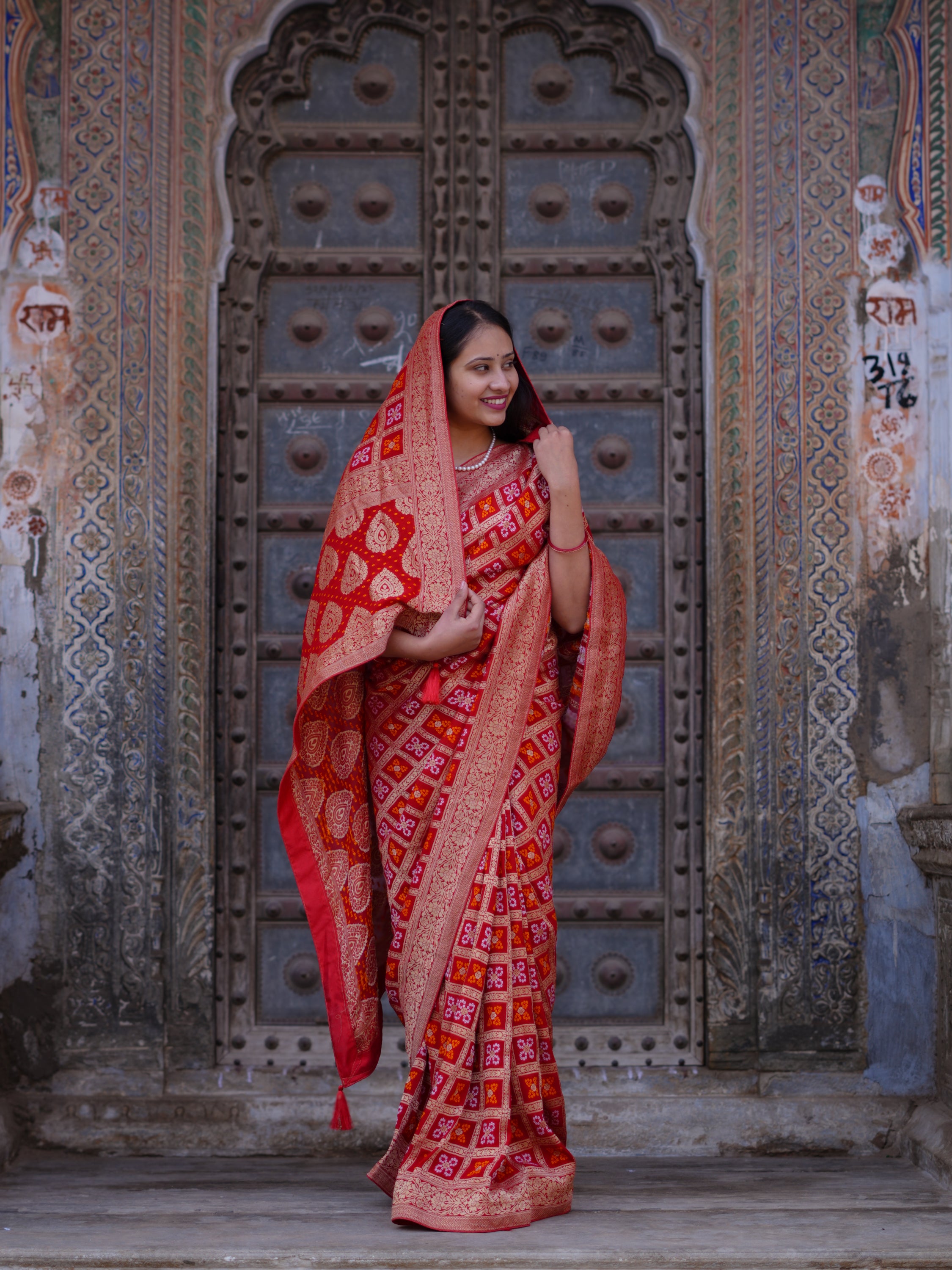 KcPc New Premium Georgette Banarasi Zari Weaving Saree GNES