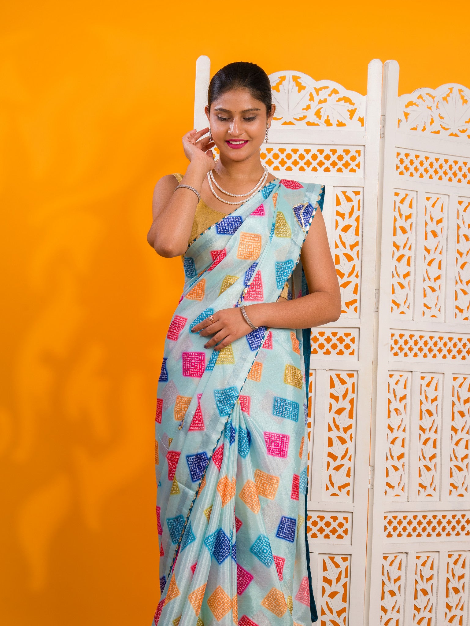 Bollywood style Bandhani Gotapatti Work Saree under 2000