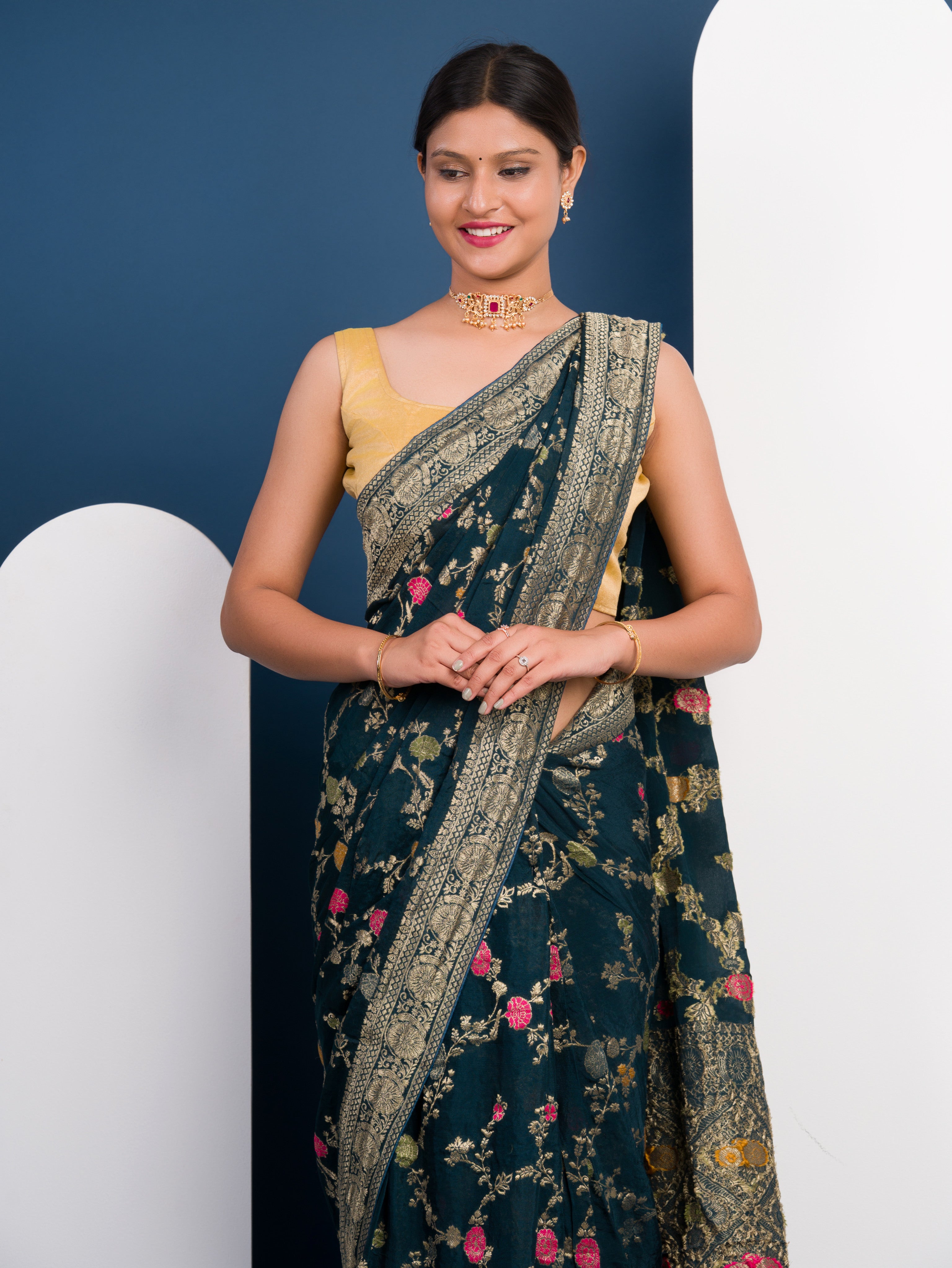Pure kaddi handloom chiffon saree in green flower print design