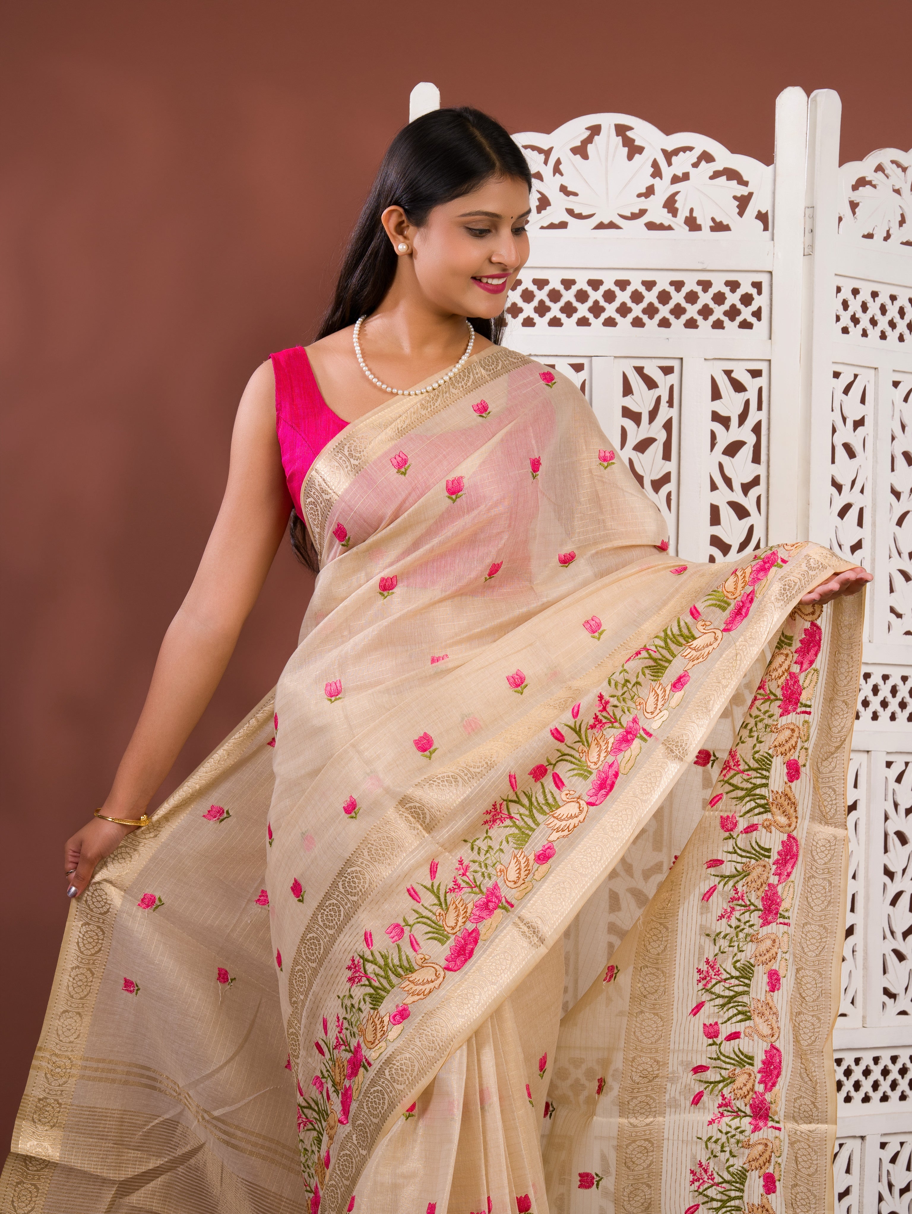By Mahajani Saree WithFestive Wear