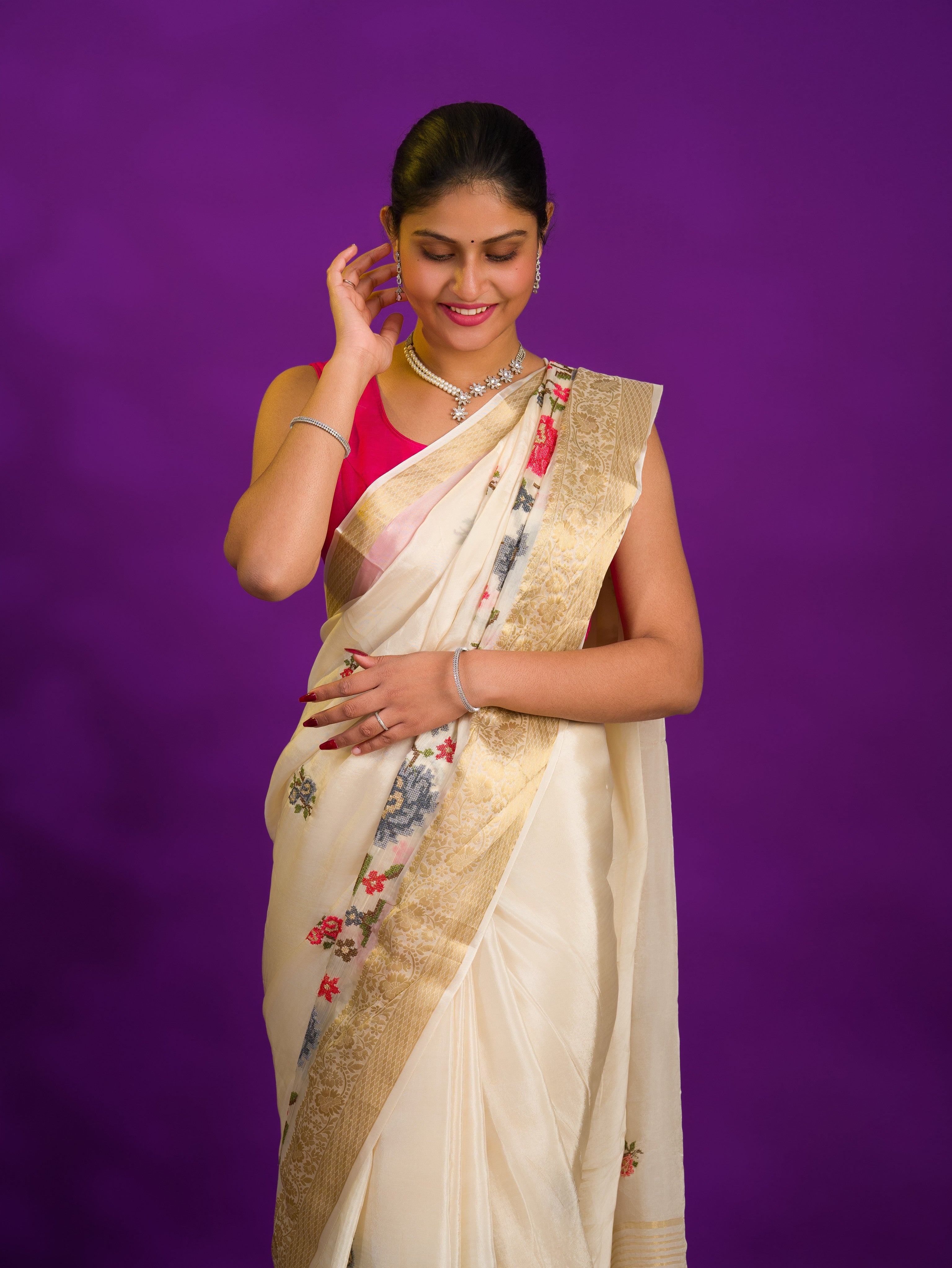 White saree with floral embroiderySilk With Karosiya Hand Work
