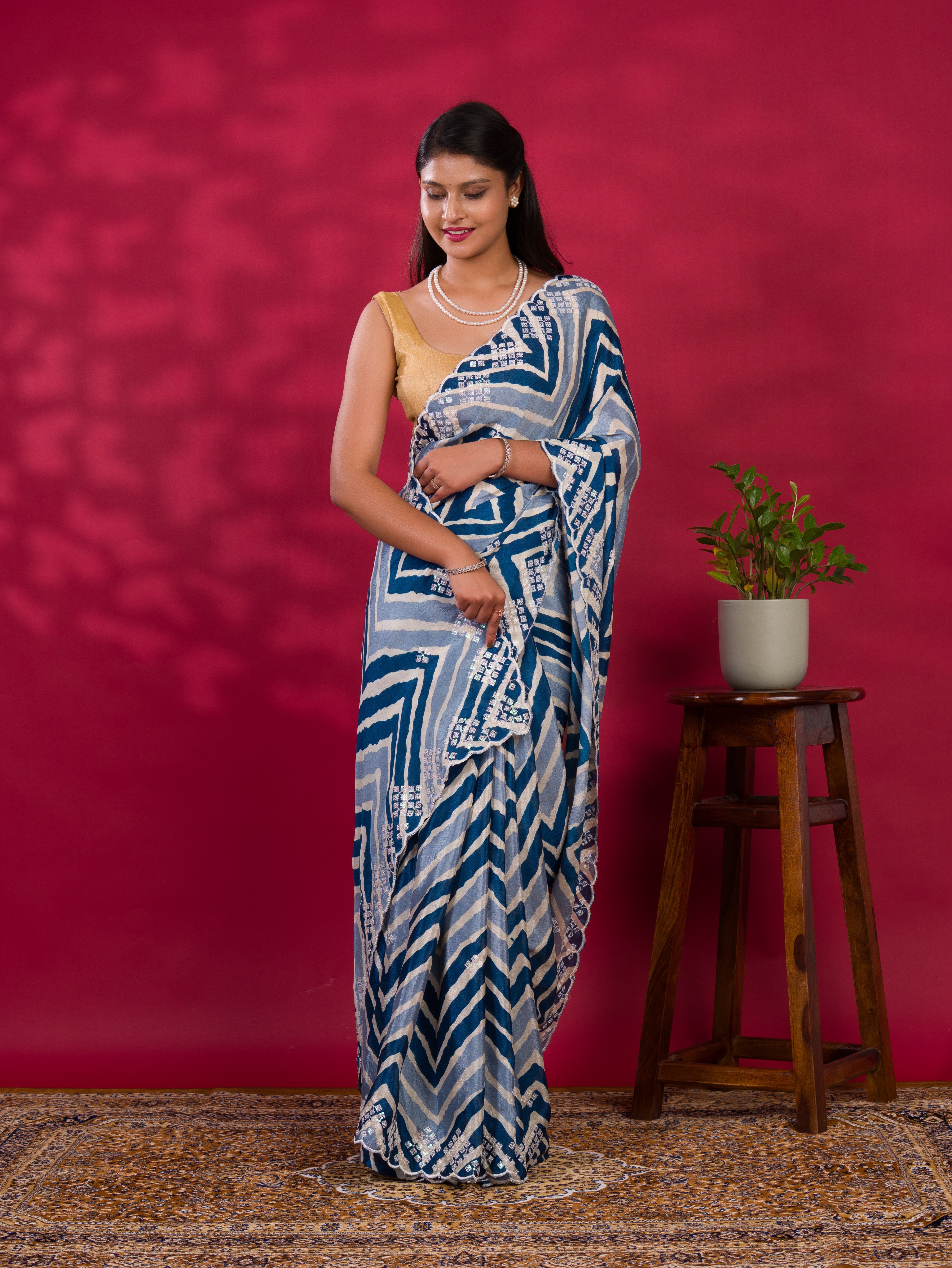 By Zig zag Style With Kashida Tari Work Saree