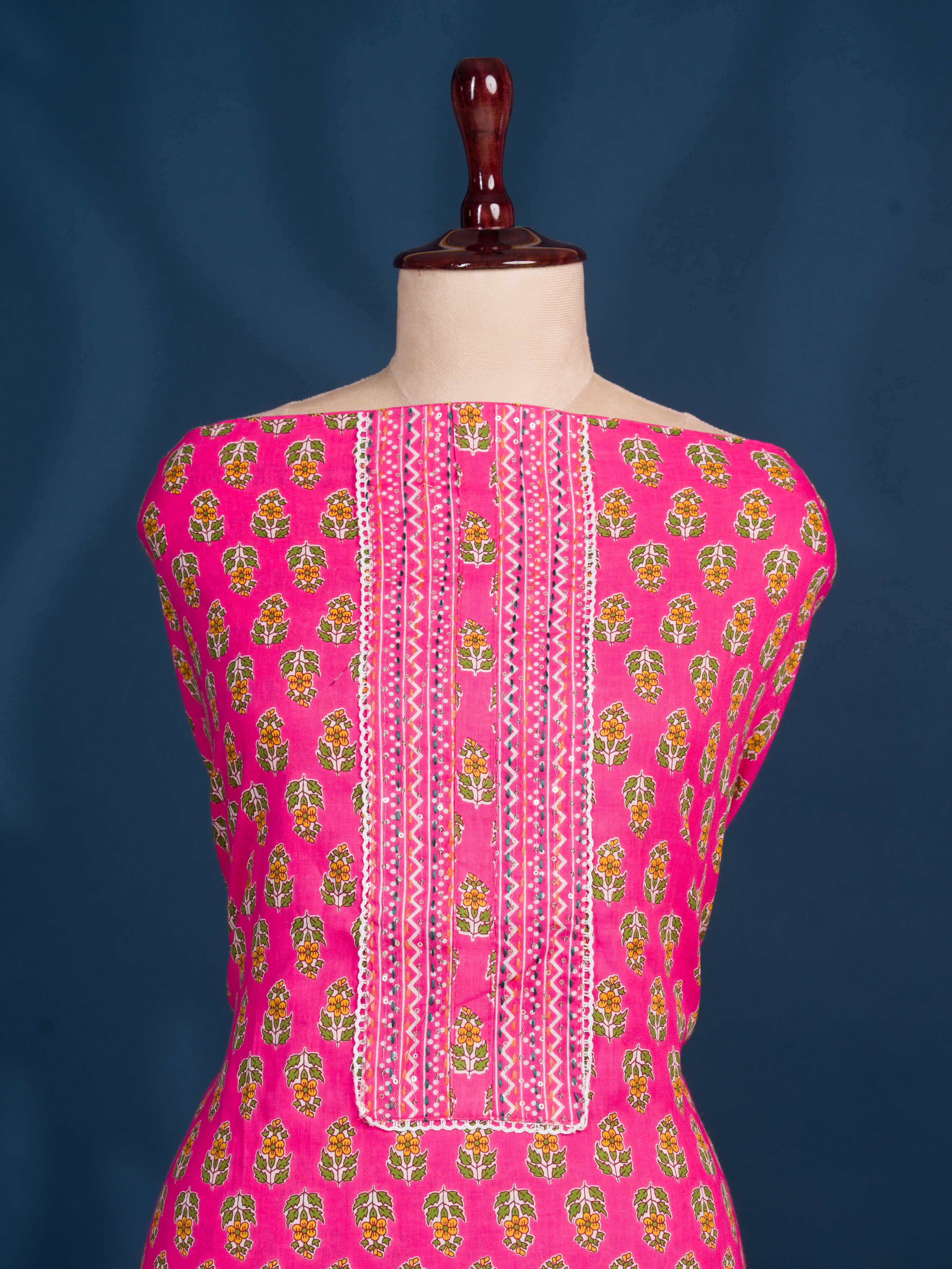 KcPc New Beautiful Cotton Batik Print style With Causal Wear Suit SJB