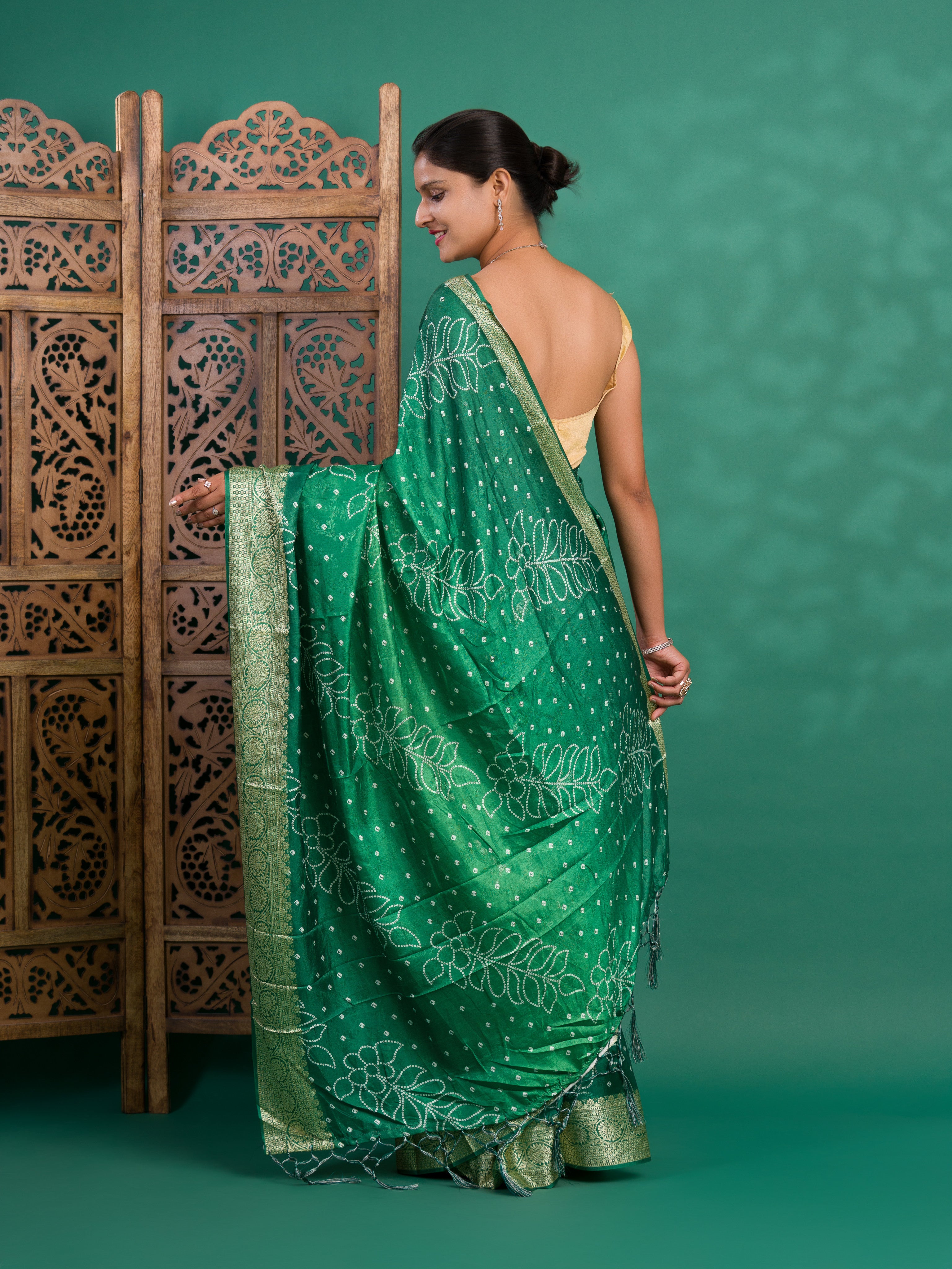 By New Beautiful Dola Silk Bandhani Style With Zari border Saree