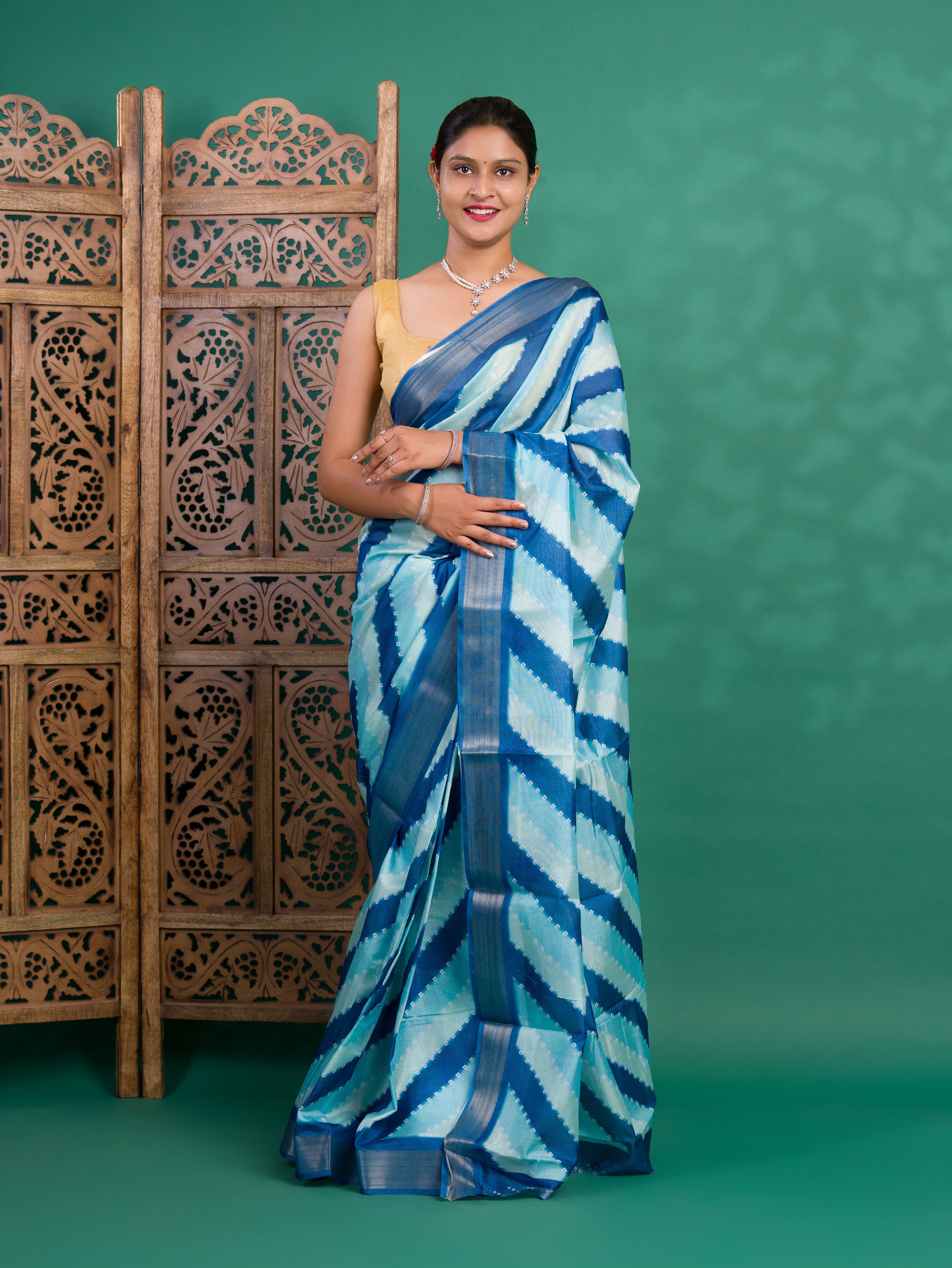 KcPc New Beautiful Cotton silk Printed Style With Zari Border Saree GAN