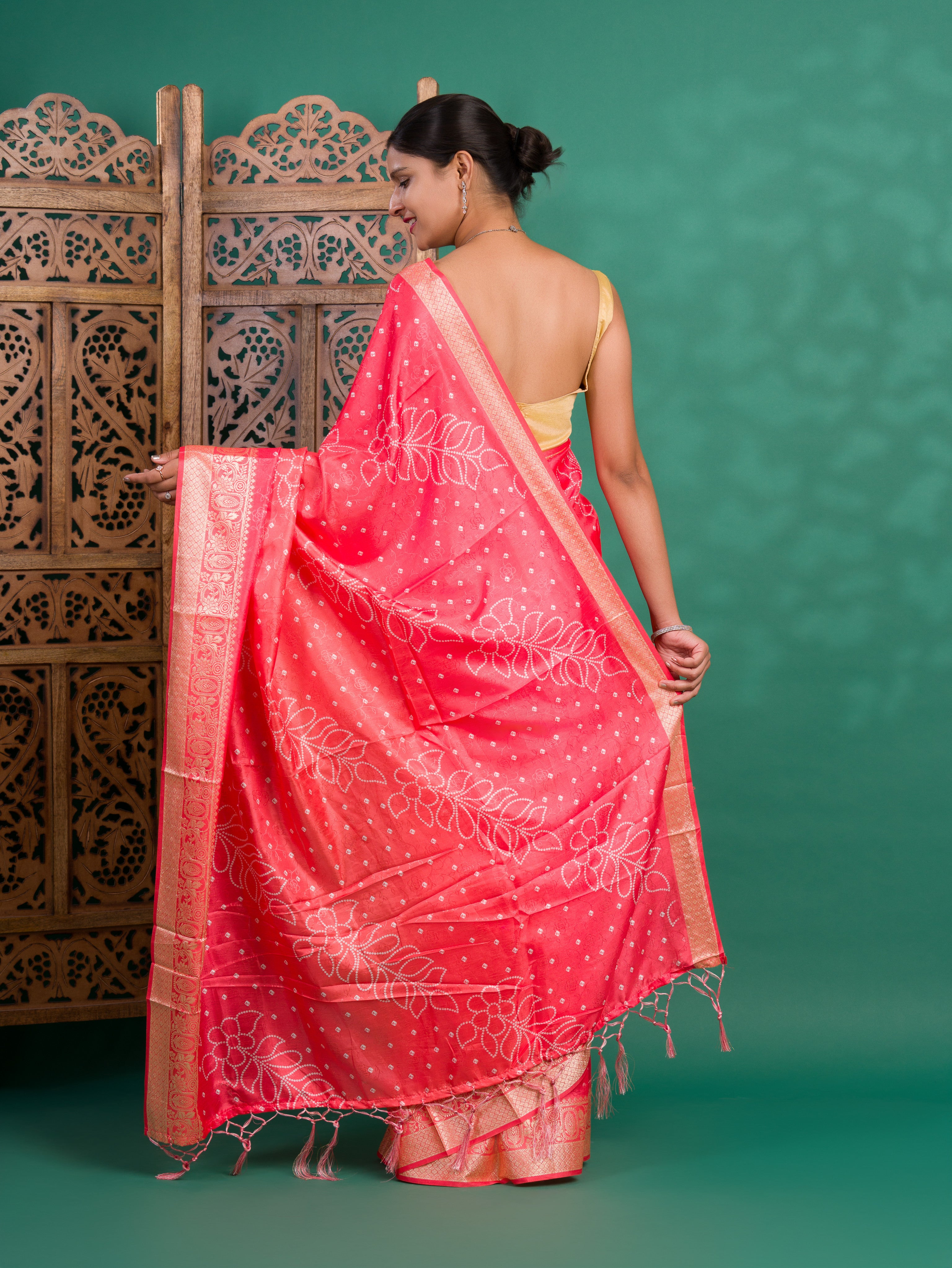 Silk Bandhani Style With Zari border Saree under 1500