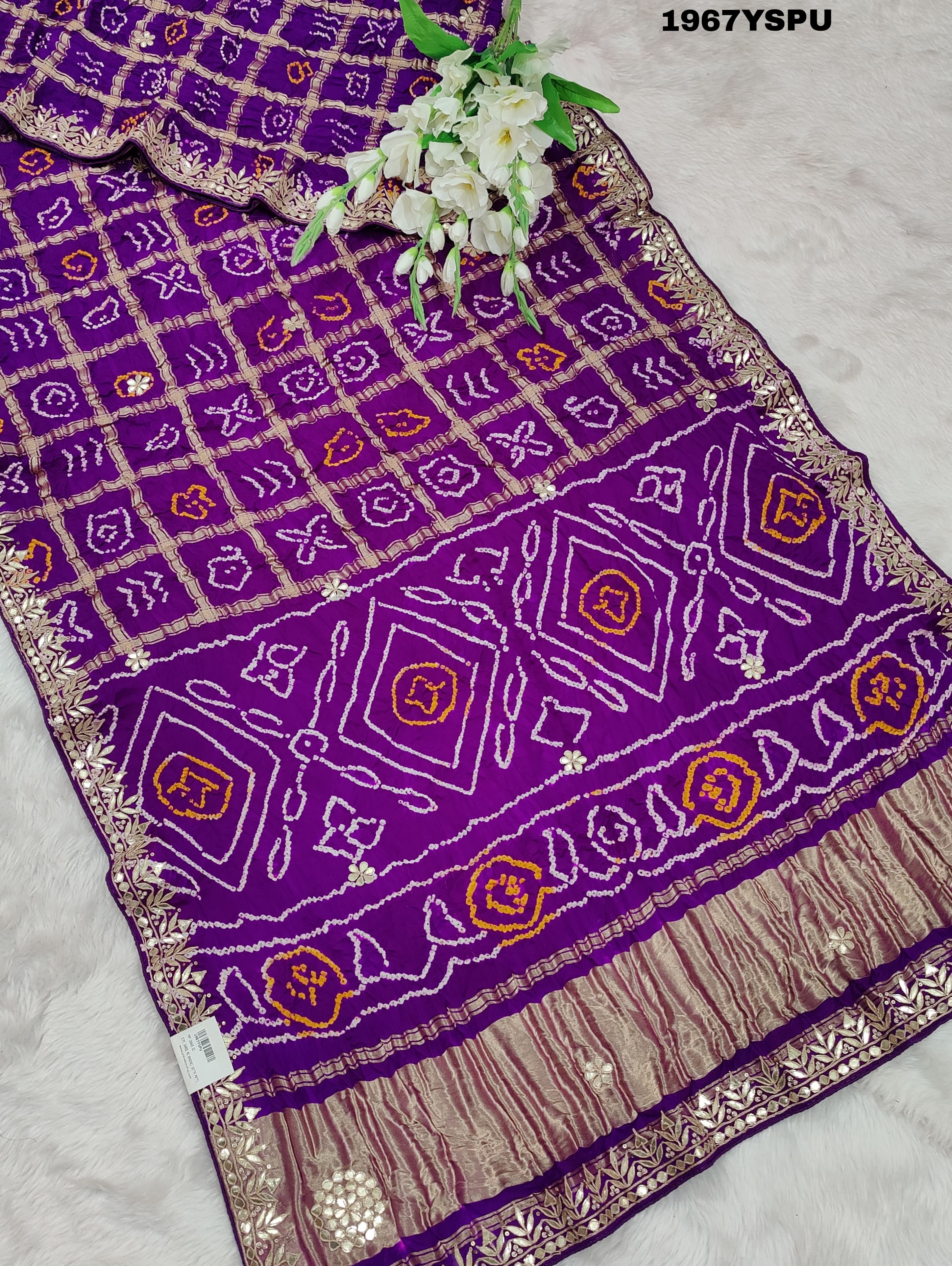 Gaji silk BandhaniBeautiful Gota patti Work Saree