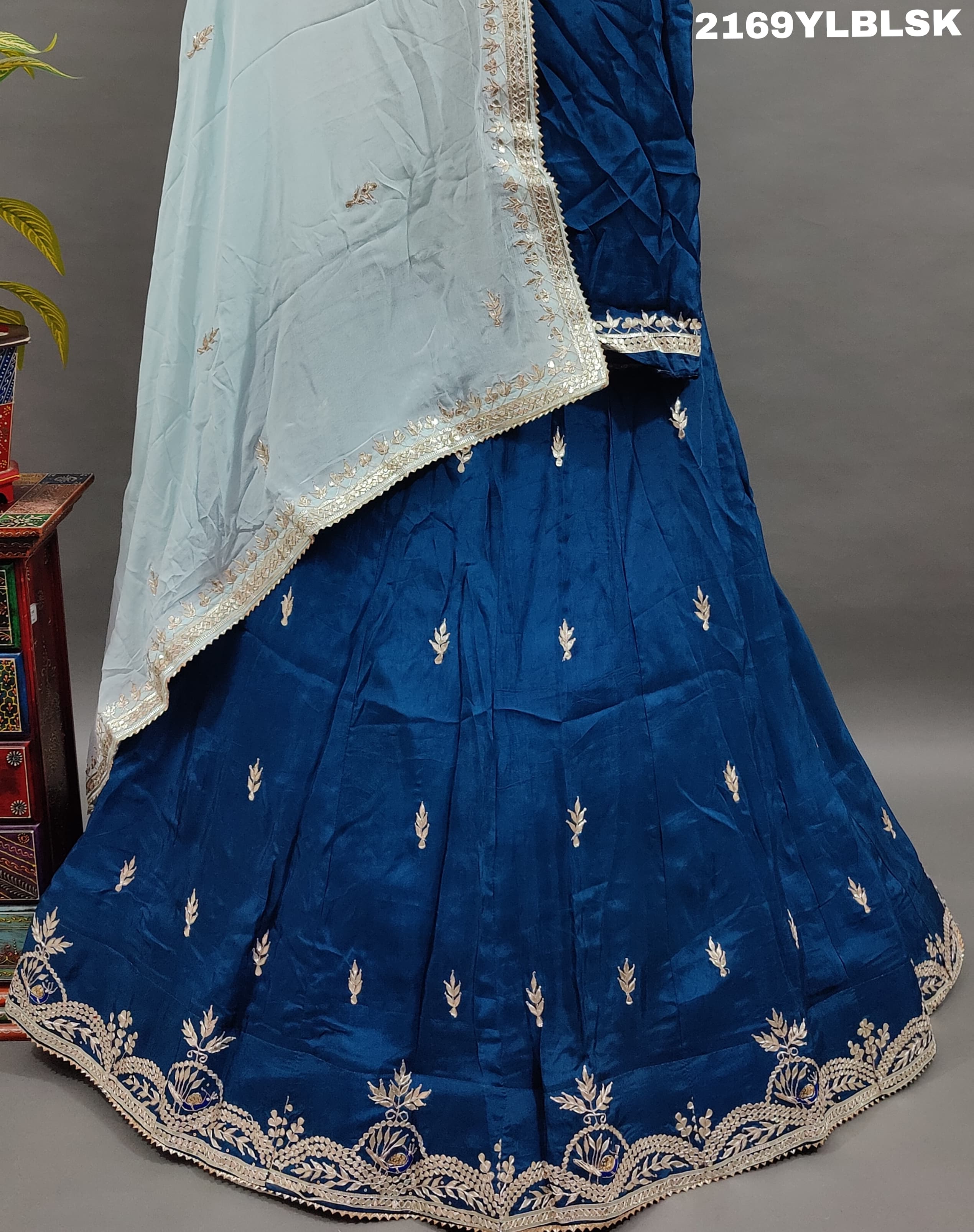 KcPc New Lounch Munga silk Bollywood GotapattiWork Lehenga RTK