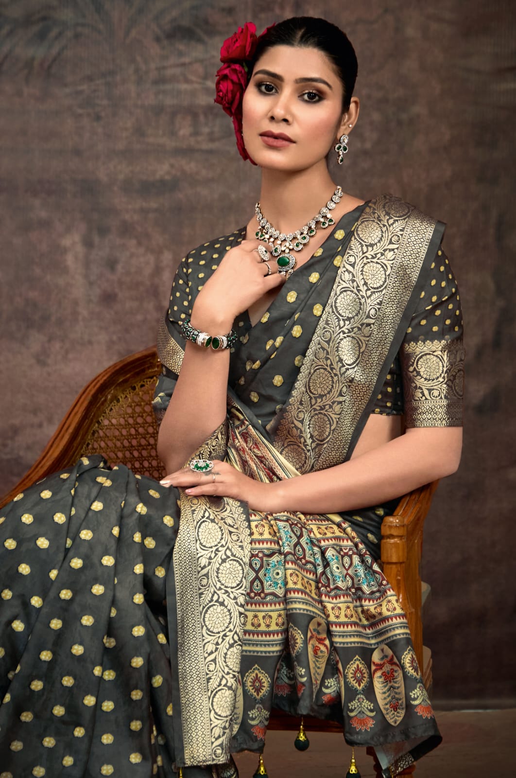 KcPc New Beautiful Munga Silk Printed Style With Zari WeavingBorder Work Saree STR