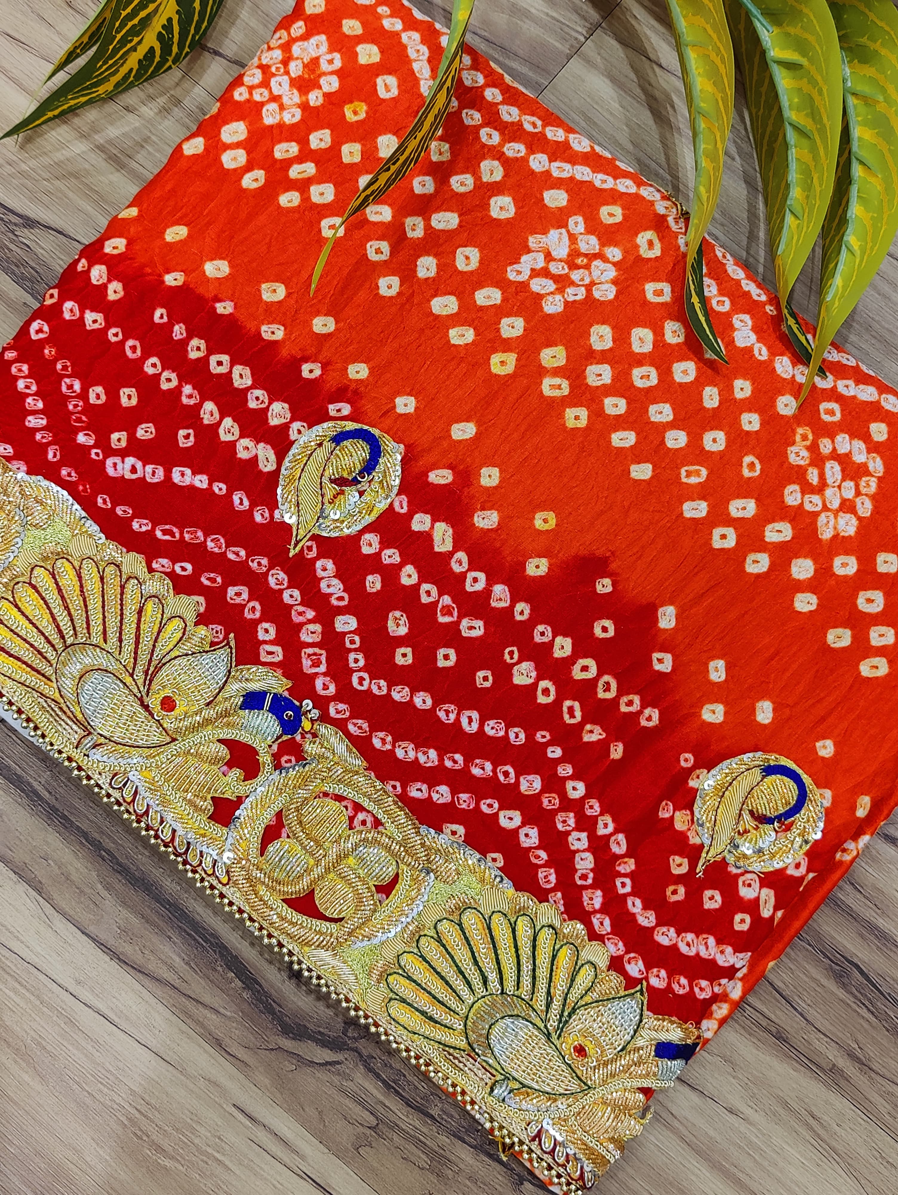 KcPc Traditional Gaji Silk Bandhani Odhna With Bel Buti Work