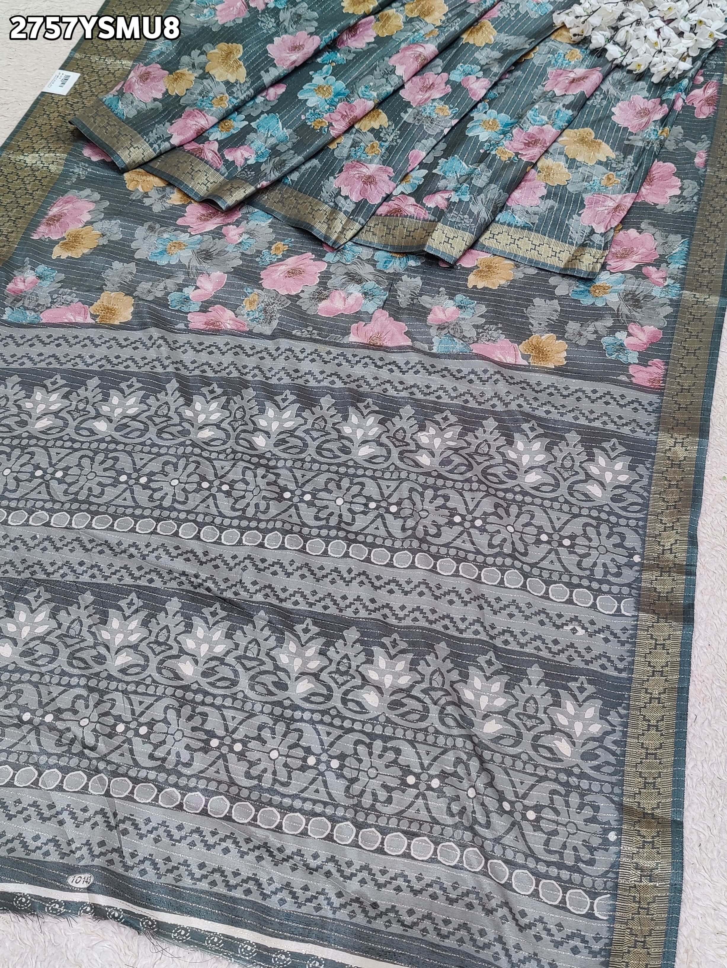 By Printed Style With Zari border